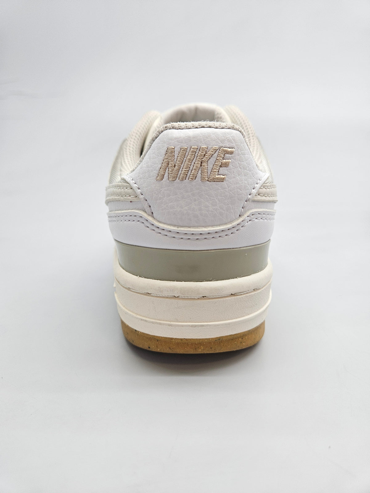 NIKE NOVI ORIGINAL PATIKI BR 37.5