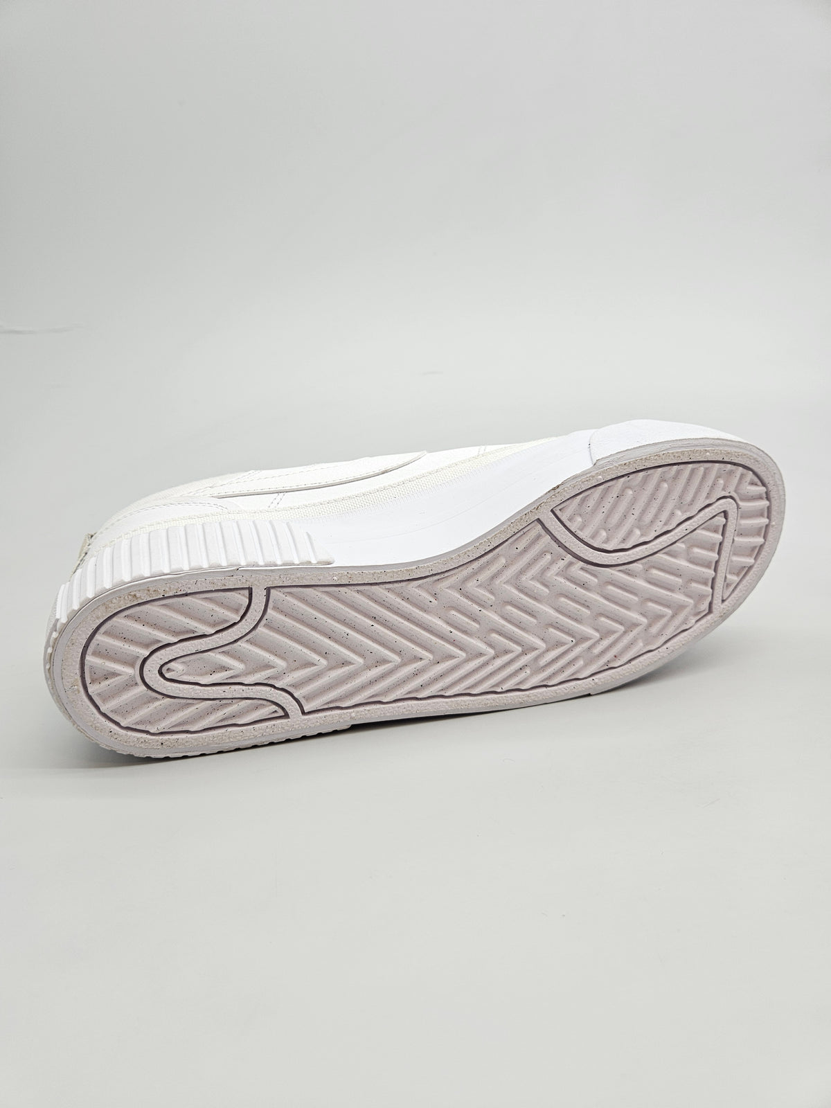 NIKE NOVI ORIGINAL PATIKI BR 40