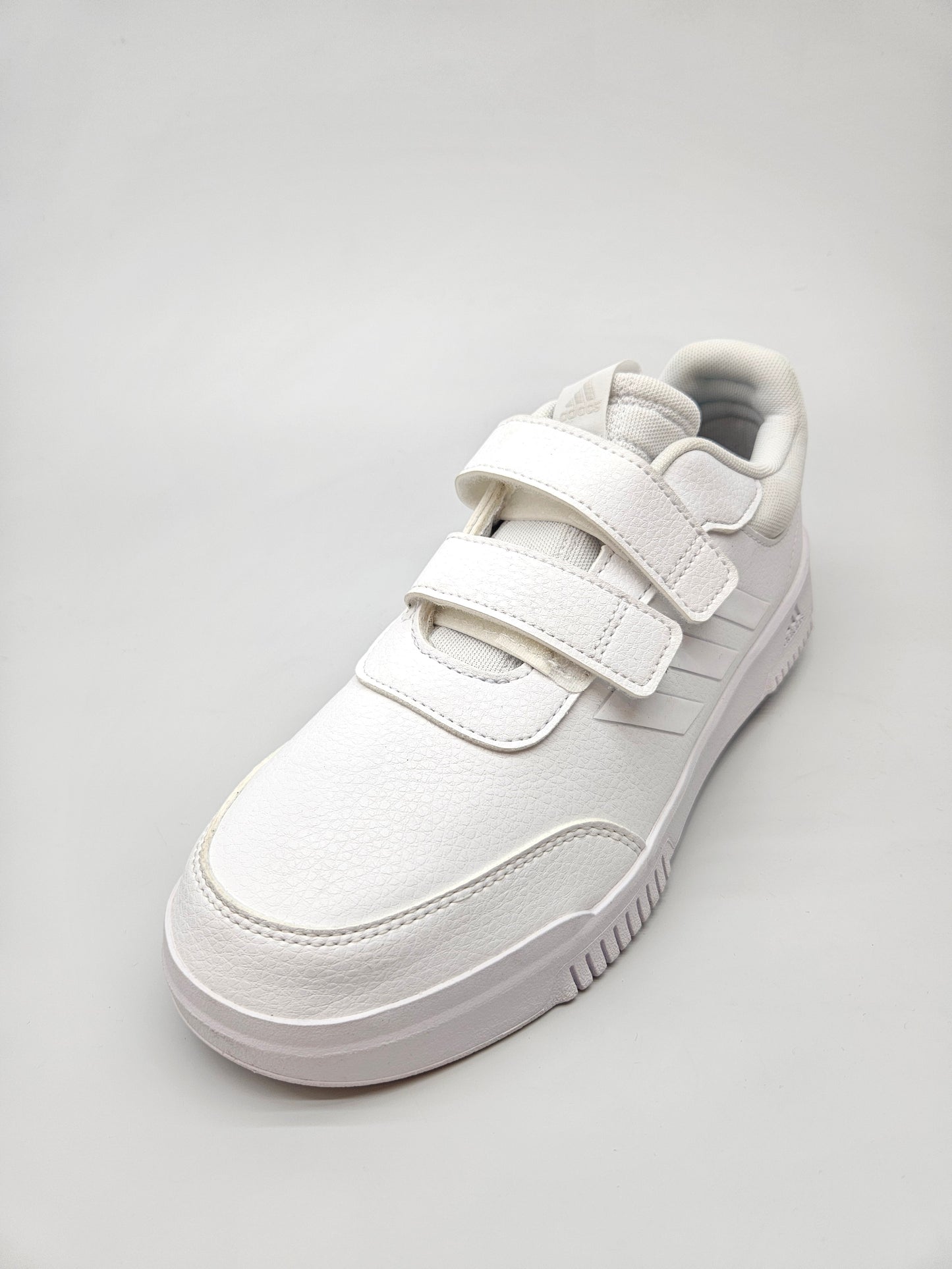 ADIDAS NOVI ORIGINAL PATIKI BR 40