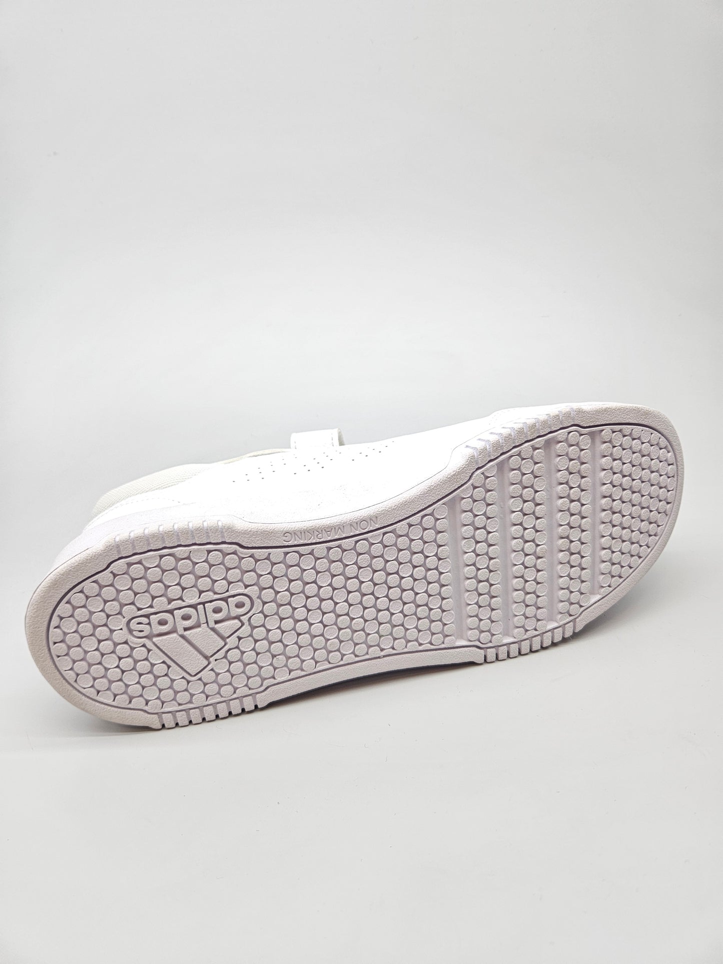 ADIDAS NOVI ORIGINAL PATIKI BR 40