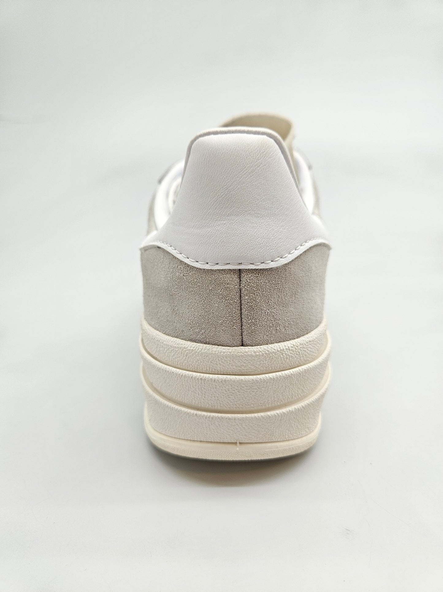 ADIDAS GAZZELE NOVI ORIGINAL PATIKI BR 38