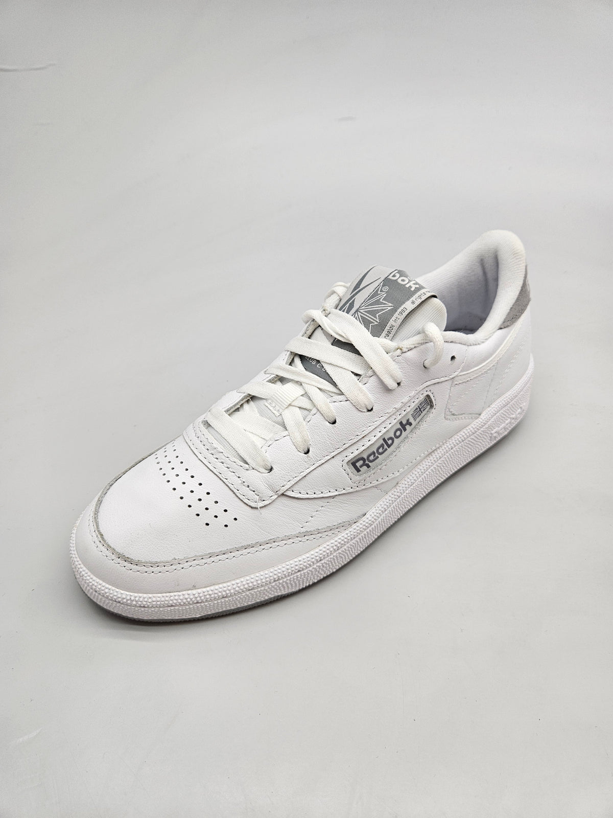 REEBOK NOVI ORIGINAL PATIKI BR 39