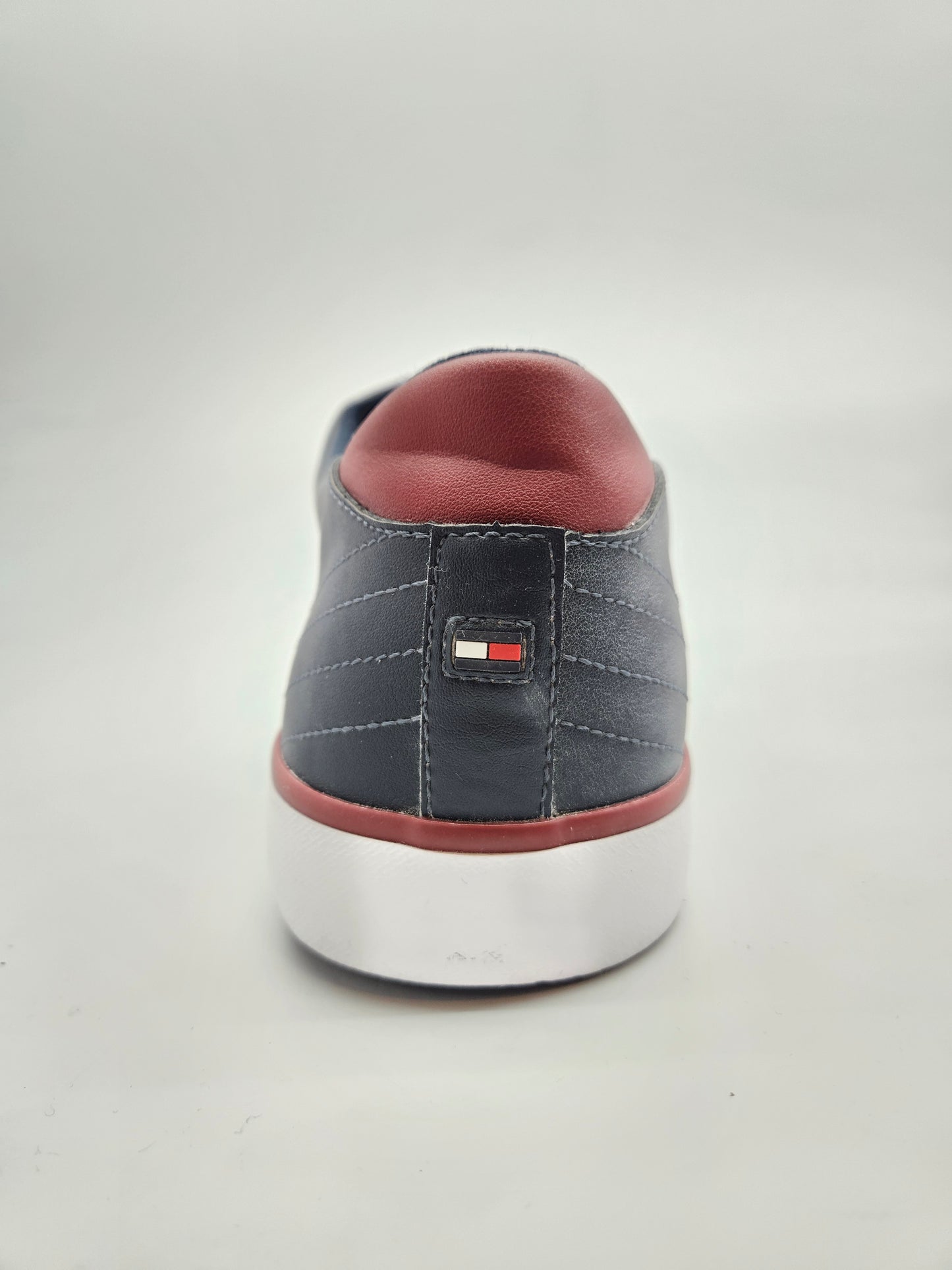 TOMMY HILFIGER ORIGINAL NOVI PATIKI BR 48