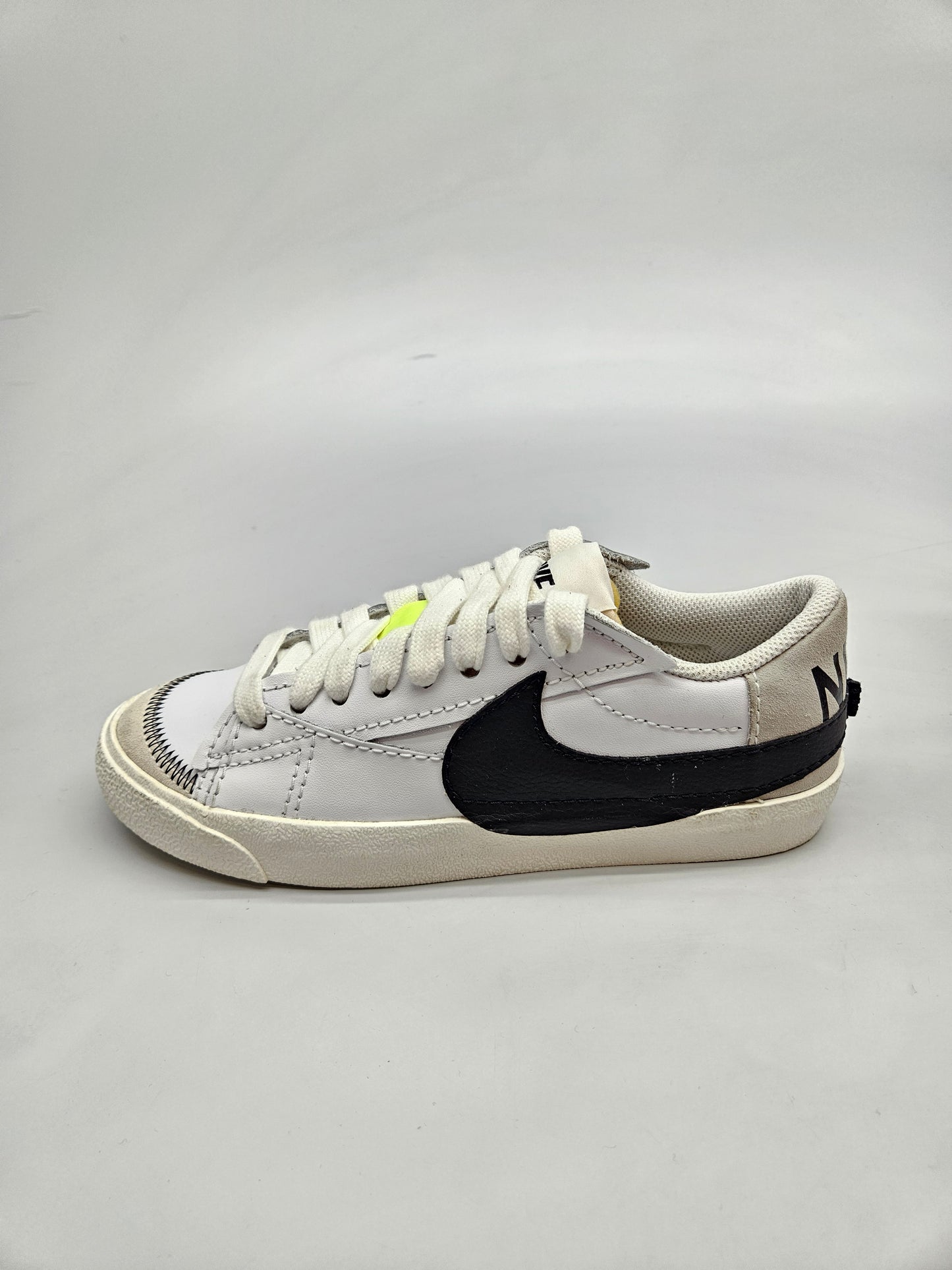 NIKE ORIGINAL NOVI PATIKI BR 39