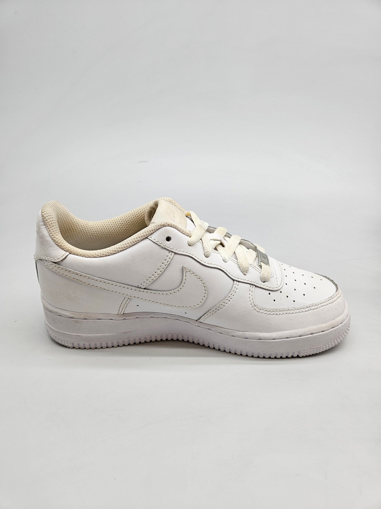 NIKE AF1 ORIGINAL PATIKI BR 38.5