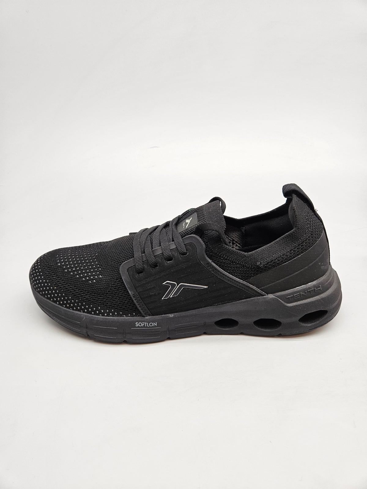 TENTH COMFORT NOVI ORIGINAL PATIKI BR 42