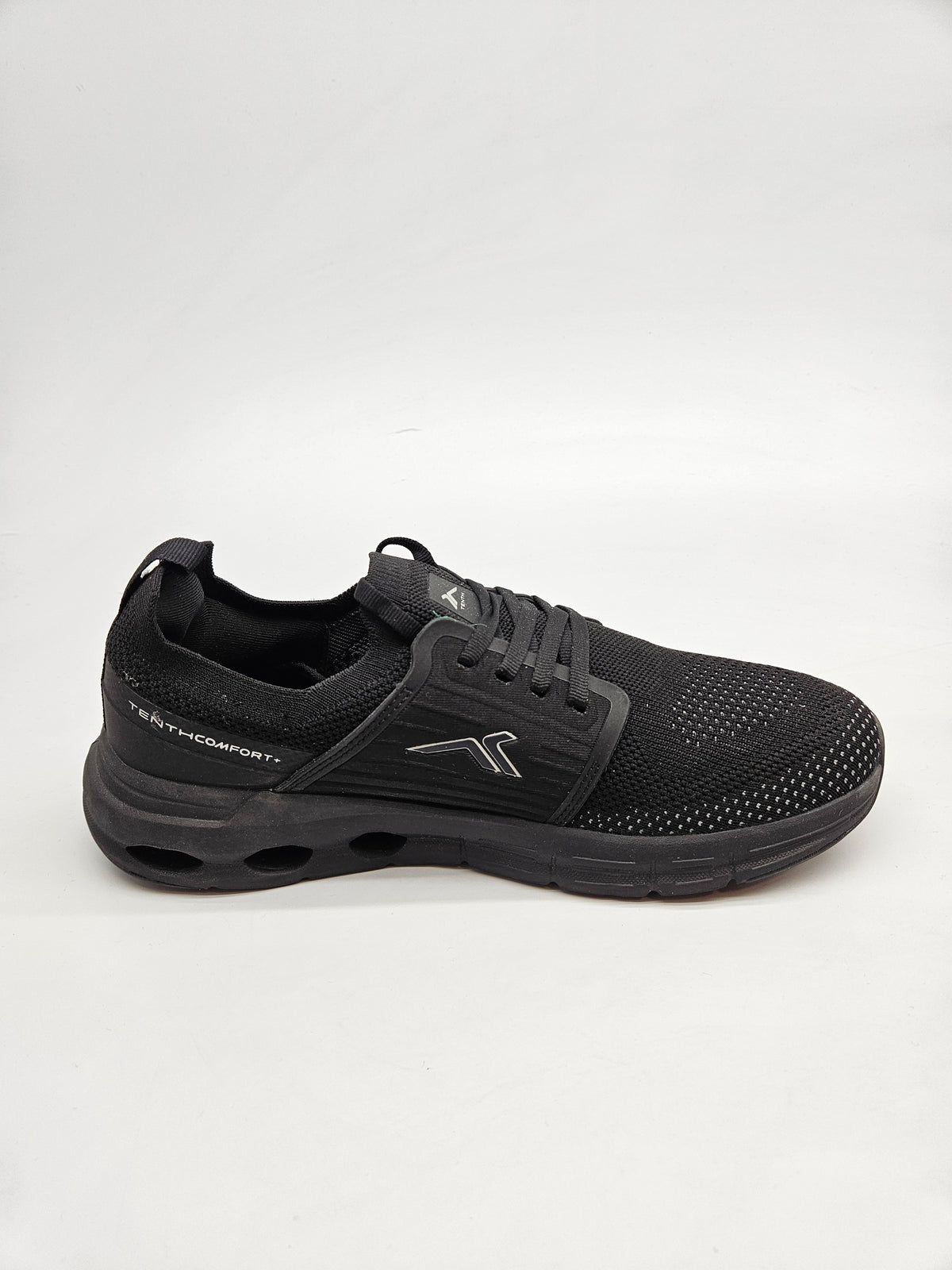 TENTH COMFORT NOVI ORIGINAL PATIKI BR 42