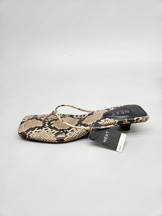 NEXT NOVI ORIGINAL SANDALI BR 40