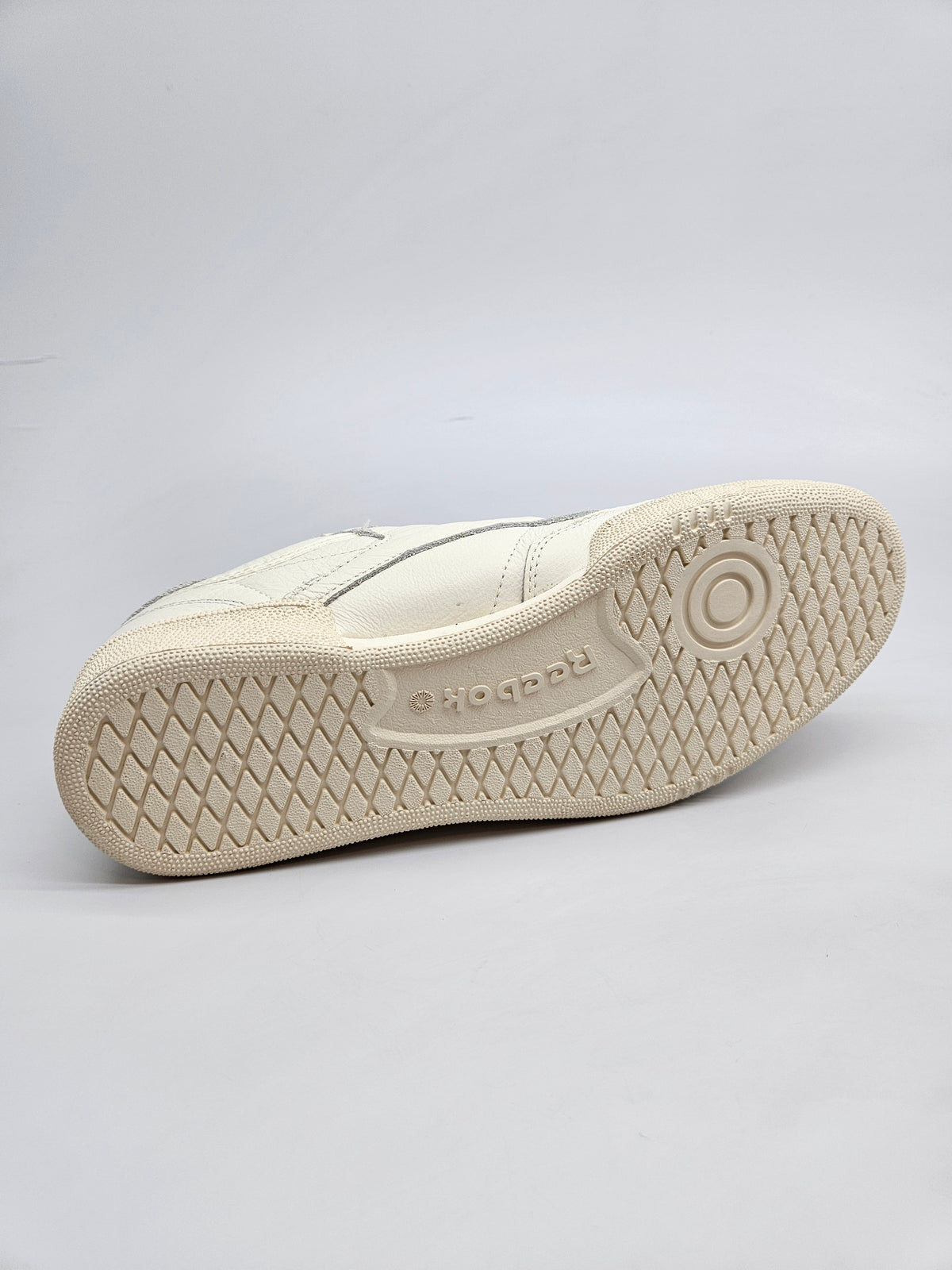 REEBOK NOVI ORIGINAL PATIKI BR 41