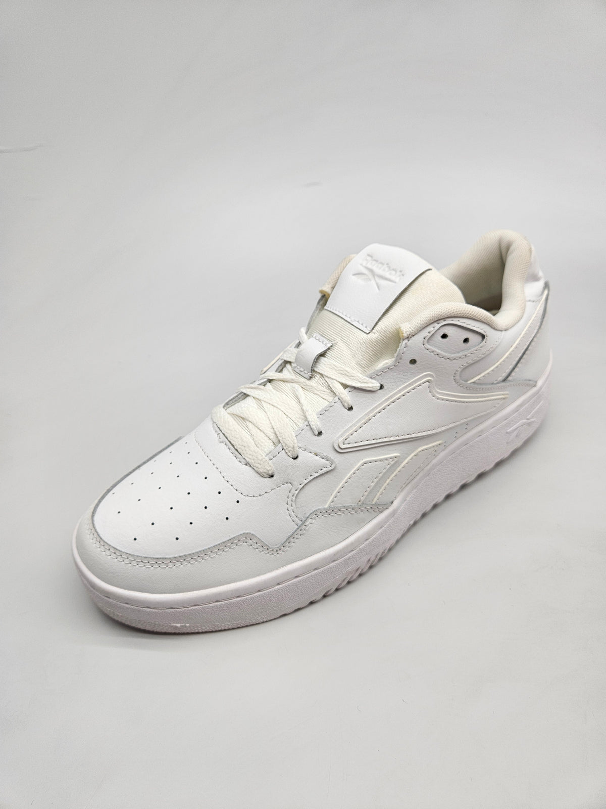 REEBOK NOVI ORIGINAL PATIKI BR 44