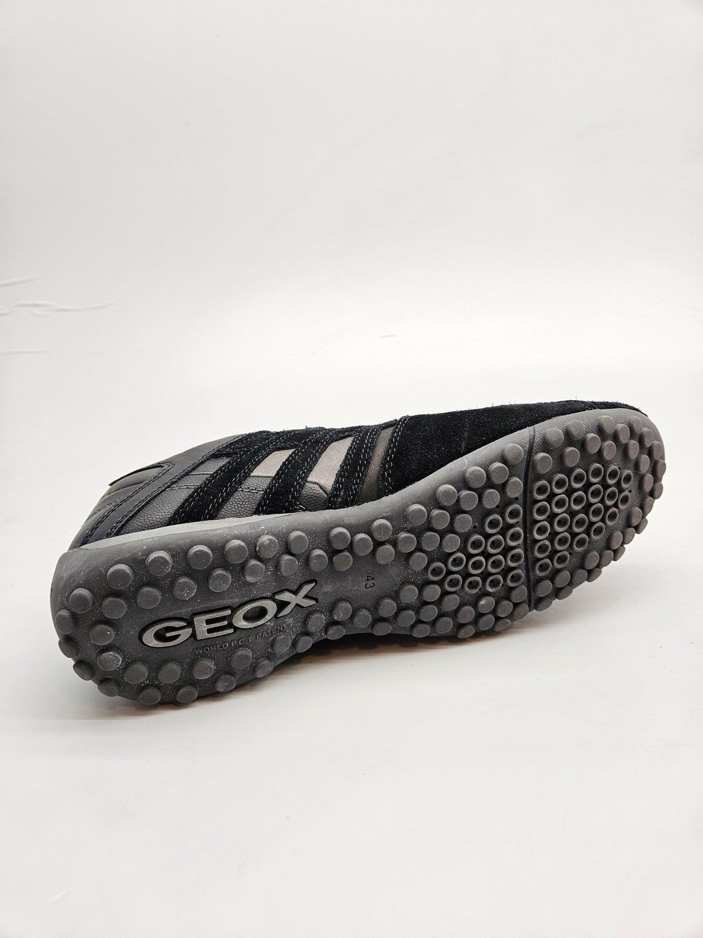 GEOX ORIGINAL PATIKI BR 43