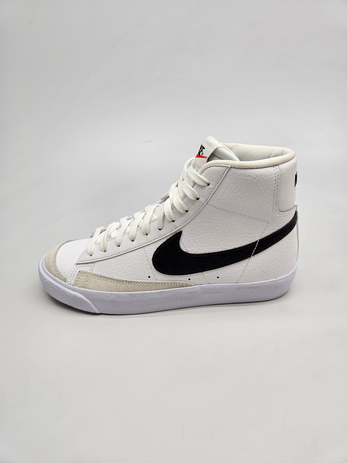 NIKE NOVI ORIGINAL PATIKI BR 40