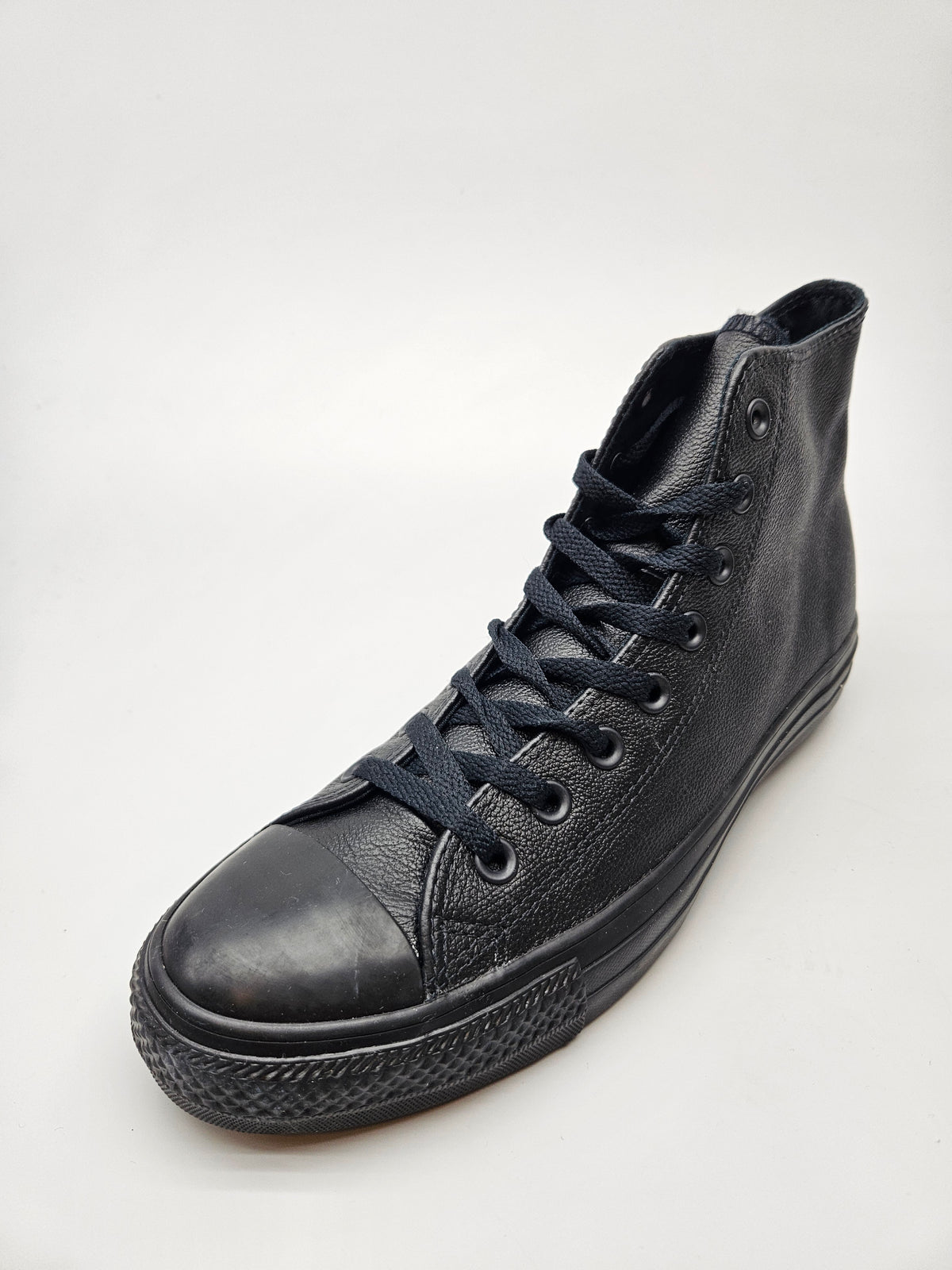 CONVERSE NOVI ORIGINAL KOZNI PATIKI BR 42.5