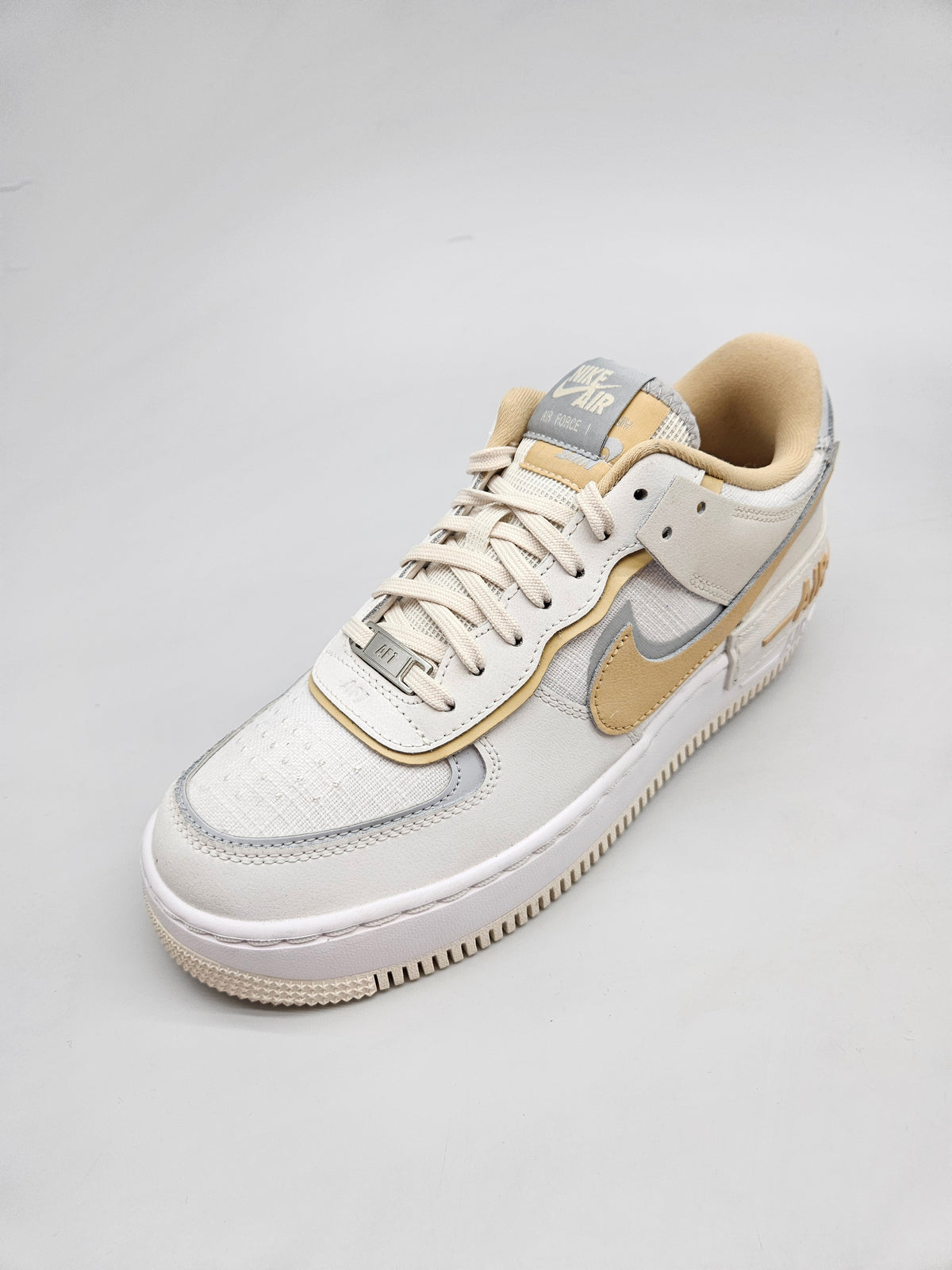 NIKE AF1 NOVI ORIGINAL PATIKI BR 39