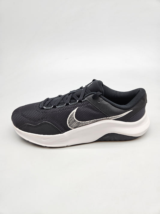 NIKE NOVI ORIGINAL PATIKI BR 44