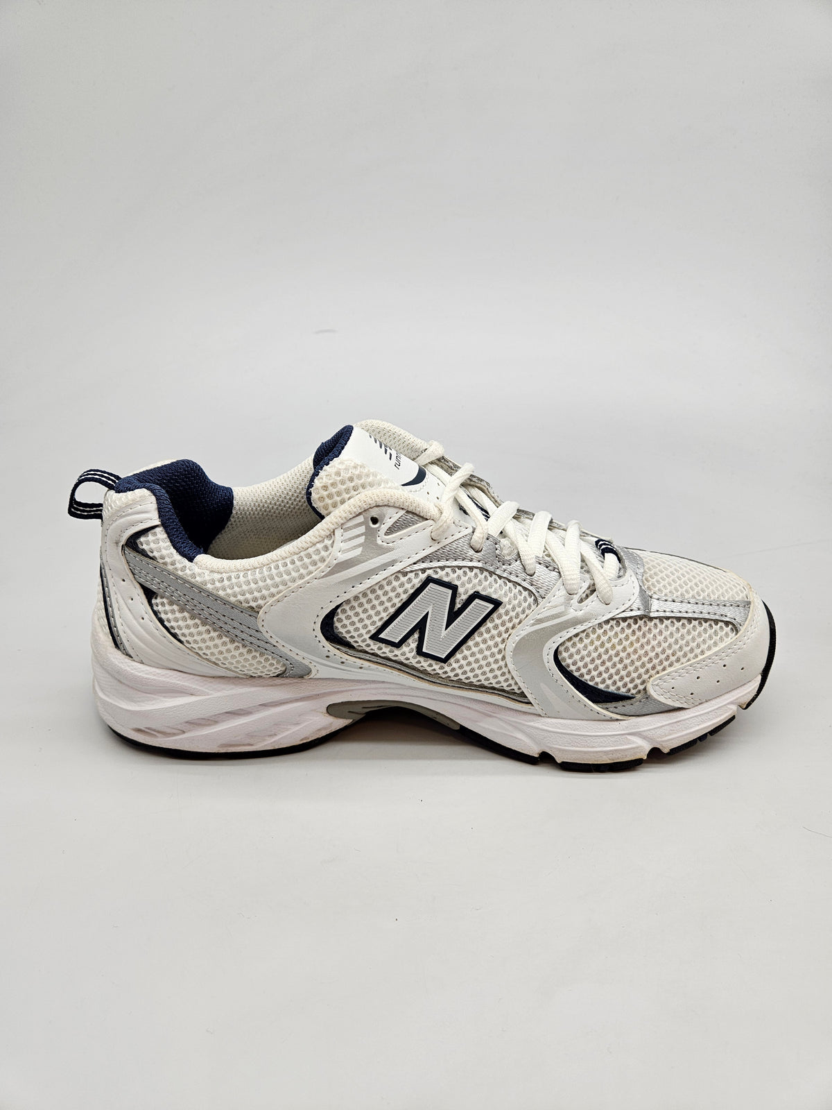 NEW BALANCE ORIGINAL PATIKI 38.5