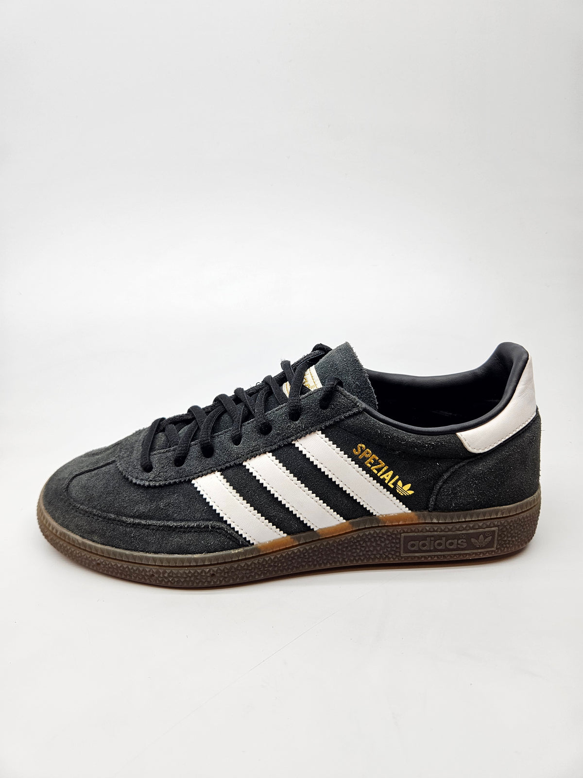 ADIDAS  ORIGINAL PATIKI BR 41