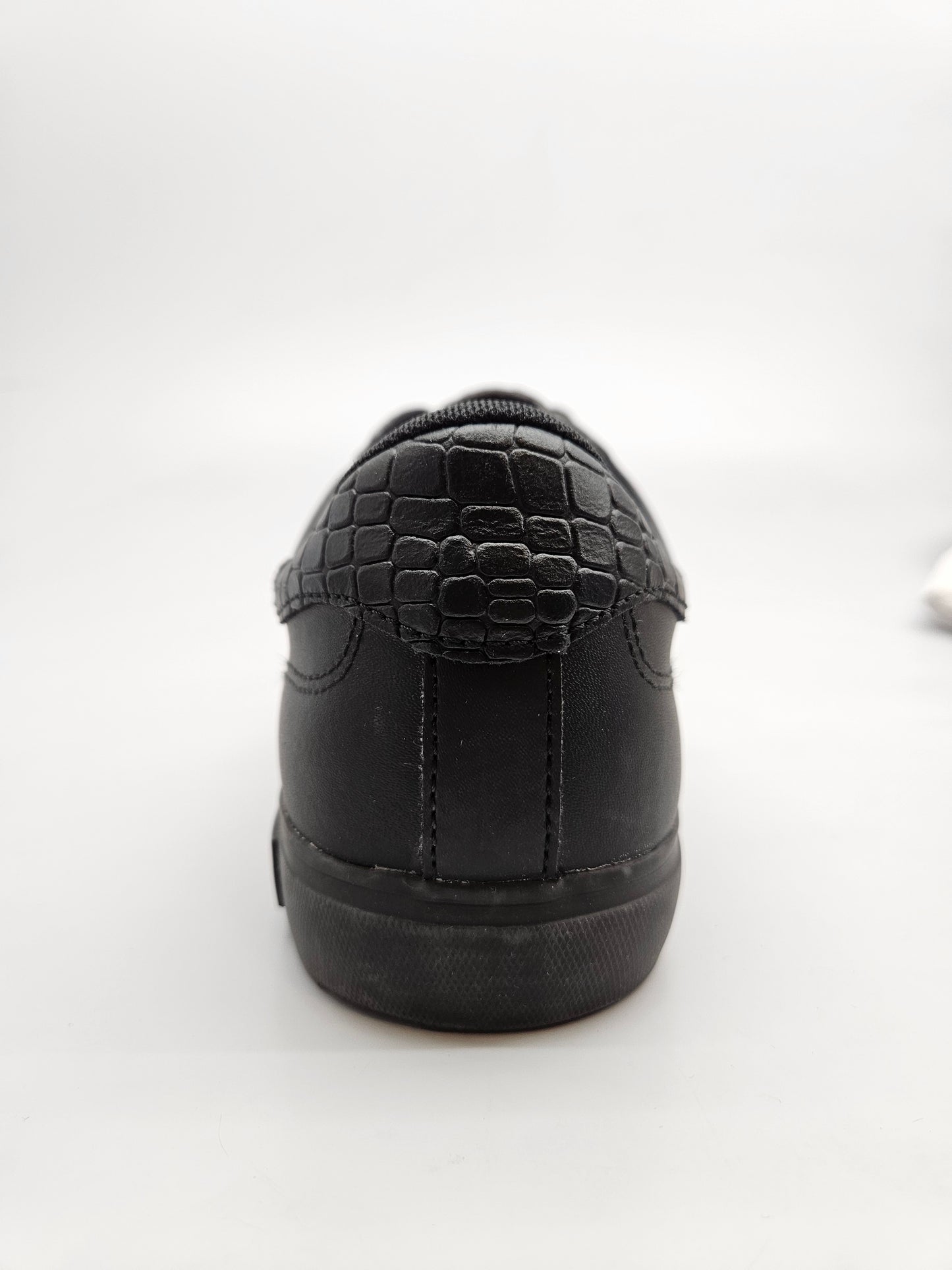 LACOSTE ORIGINAL PATIKI BR 45
