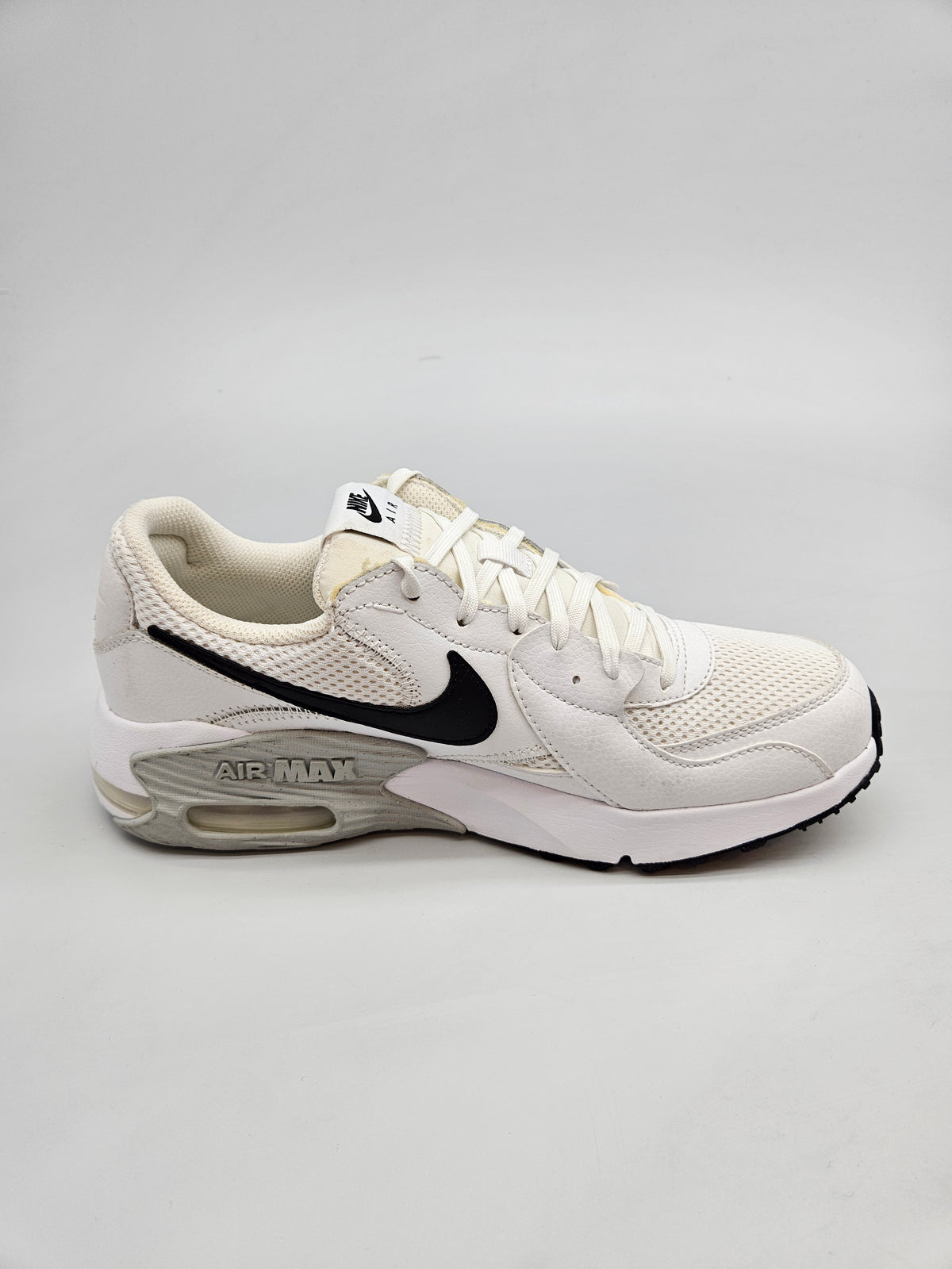 NIKE AIRMAX NOVI ORIGINAL PATIKI BR 40.5