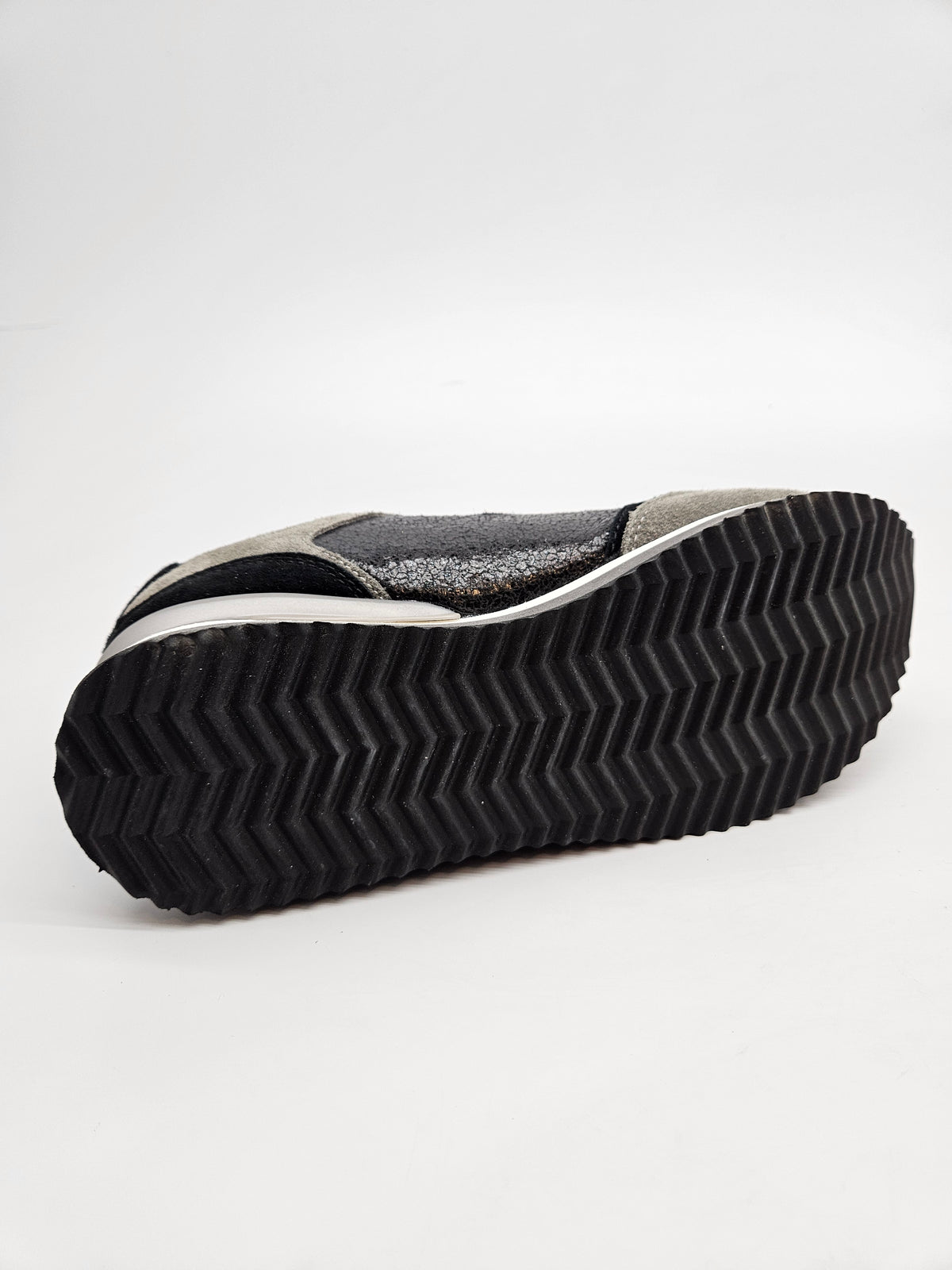 PEPE JEANS NOVI ORIGINAL PATIKI BR 39