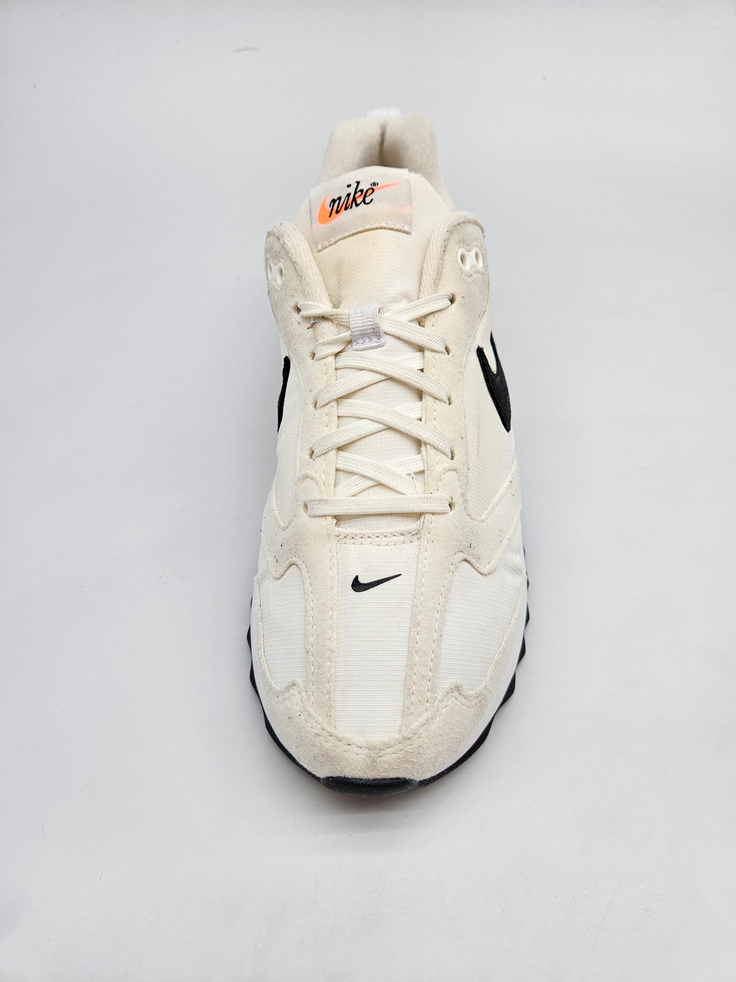 NIKE AIRMAX NOVI ORIGINAL PATIKI BR 39