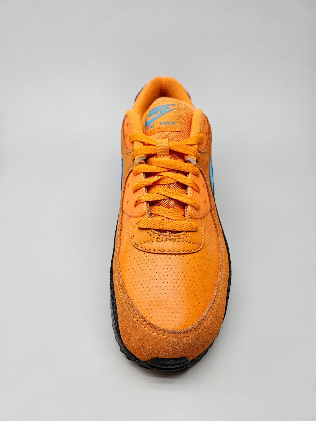 NIKE AIRMAX NOVI ORIGINAL PATIKI BR 45