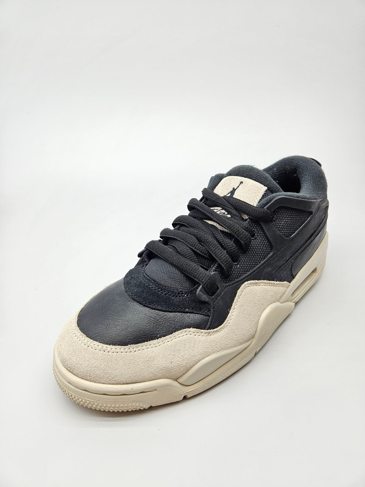 NIKE ORIGINAL  PATIKIBR 41