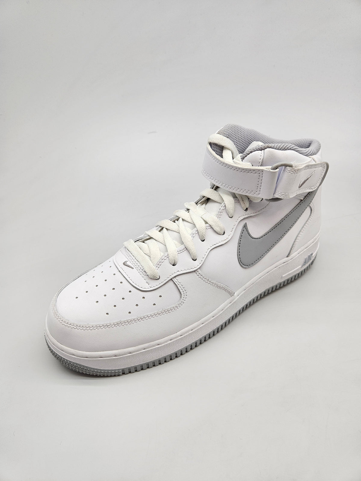 NIKE AF1 NOVI ORIGINAL PATIKI BR 44.5
