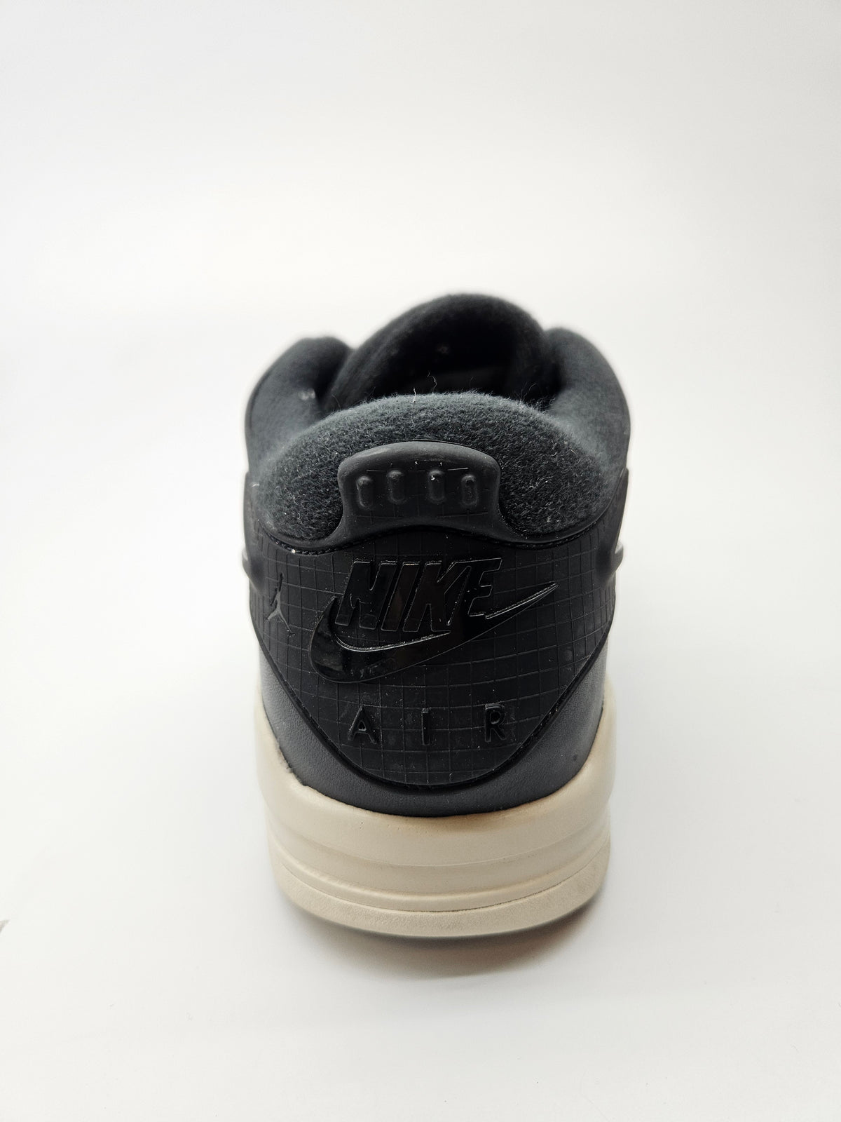 NIKE ORIGINAL  PATIKIBR 41