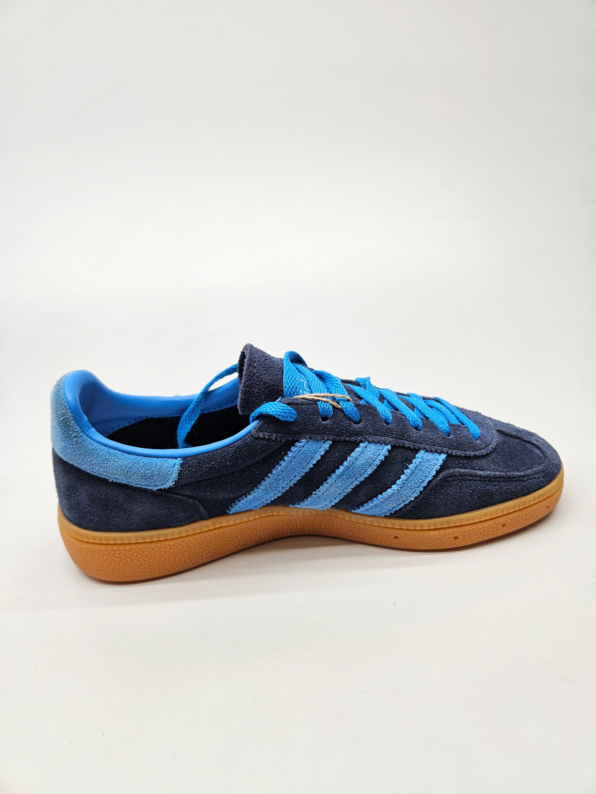 ADIDAS NOVI ORIGINAL PATIKI BR 37