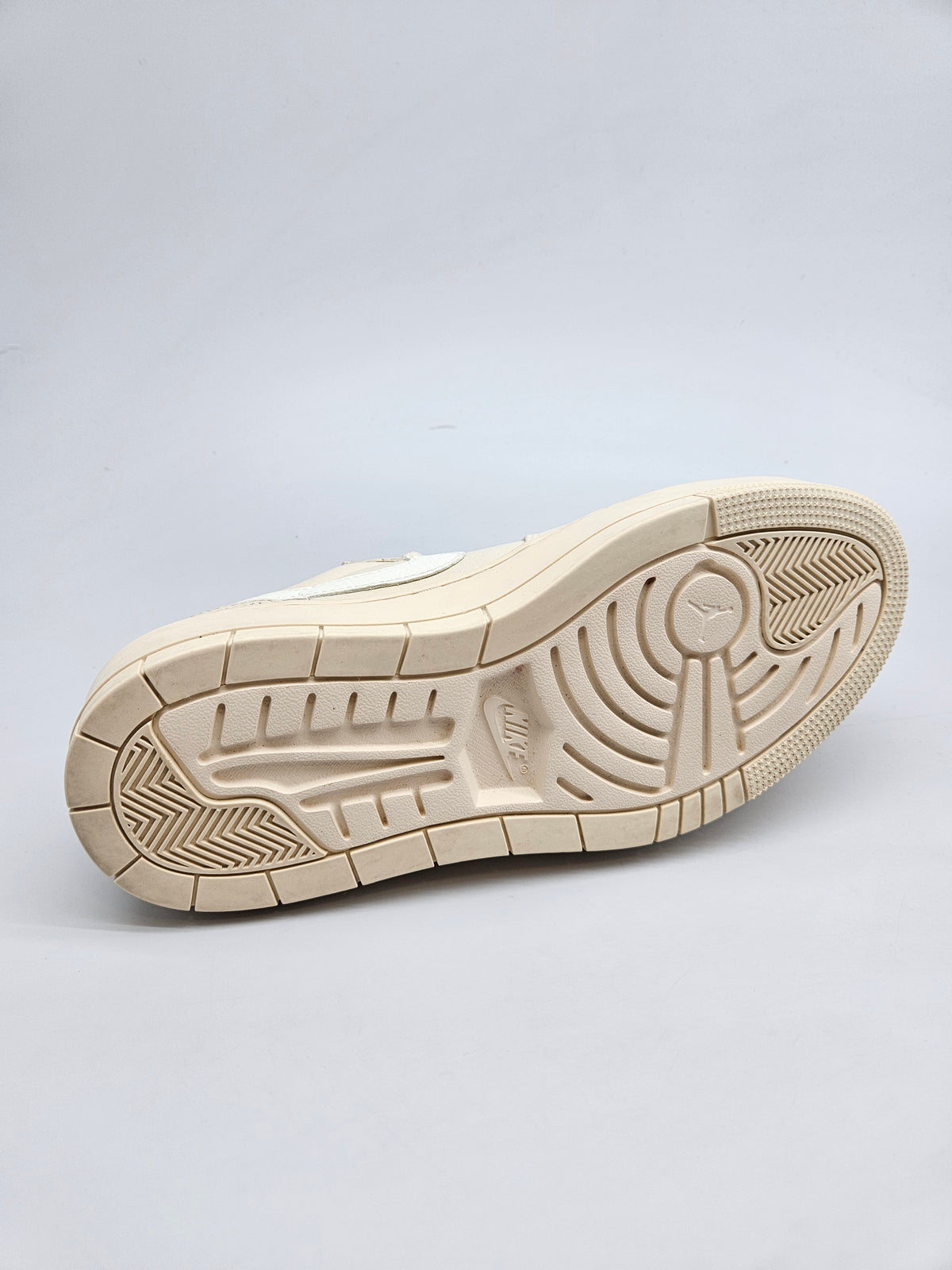 NIKE JORDAN ORIGINAL PATIKI BR 39