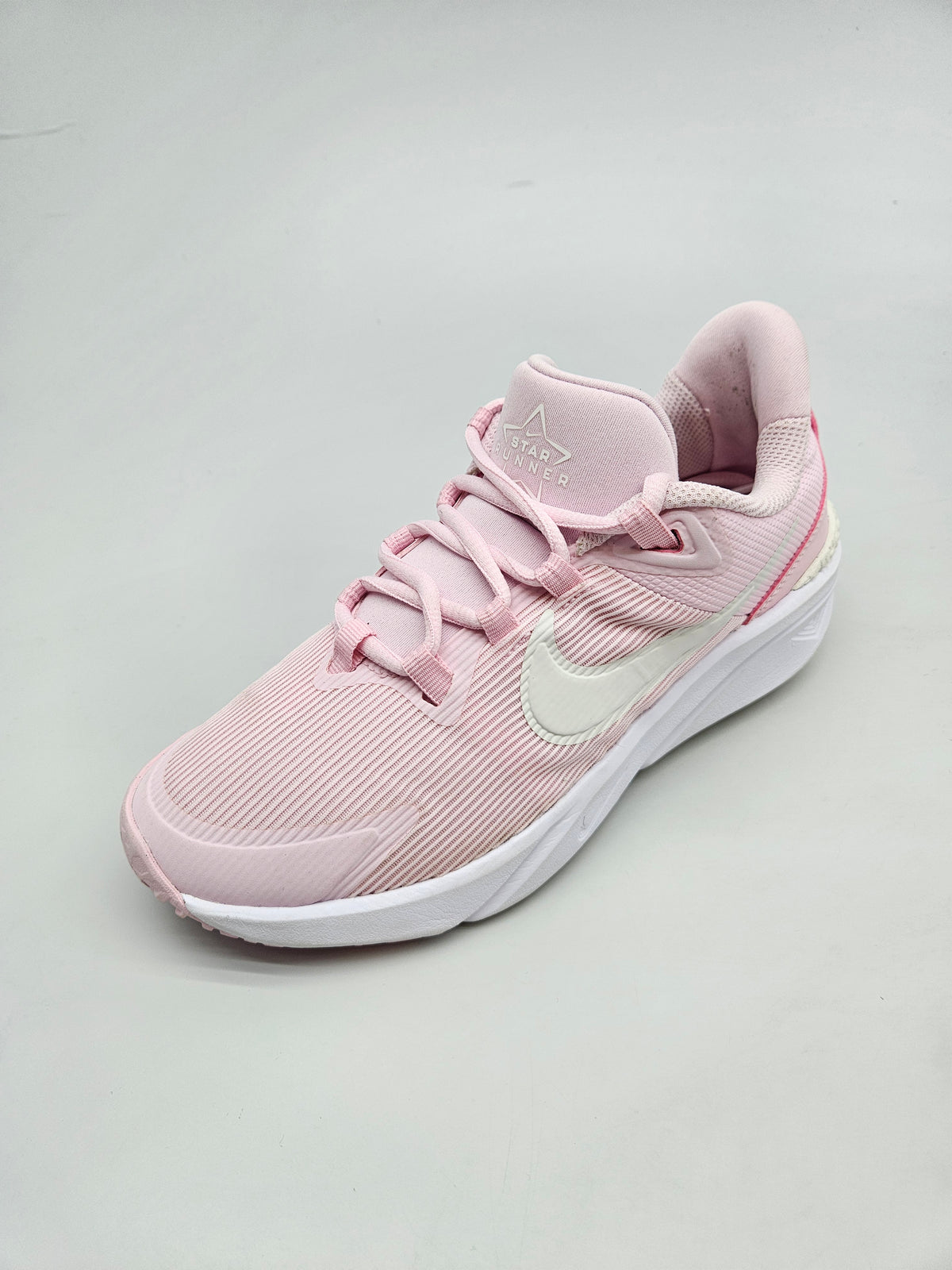 NIKE NOVI ORIGINAL PATIKI BR 36