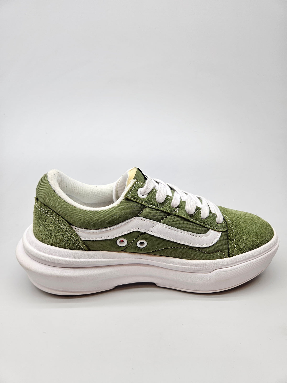VANS NOVI ORIGINAL PATIKI BR 38