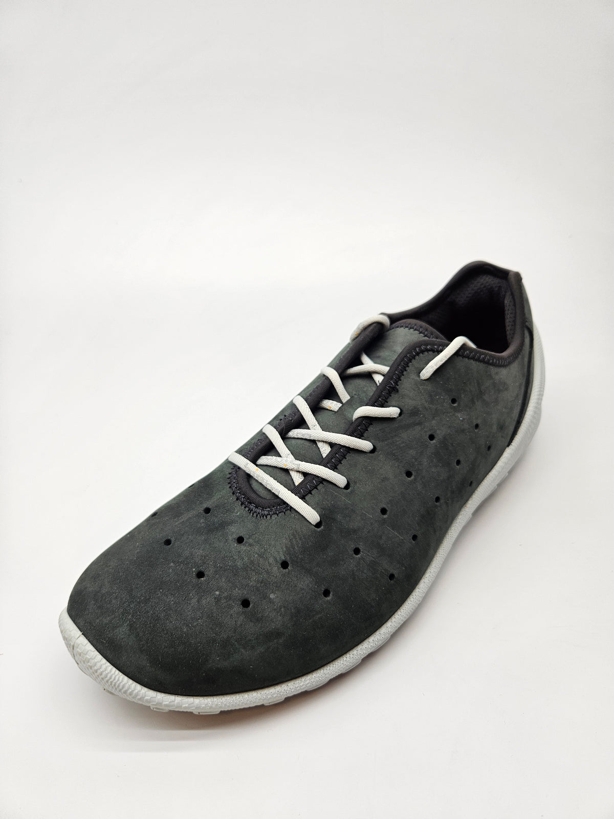 ECCO ORIGINAL KOZNI PATIKI BR 44