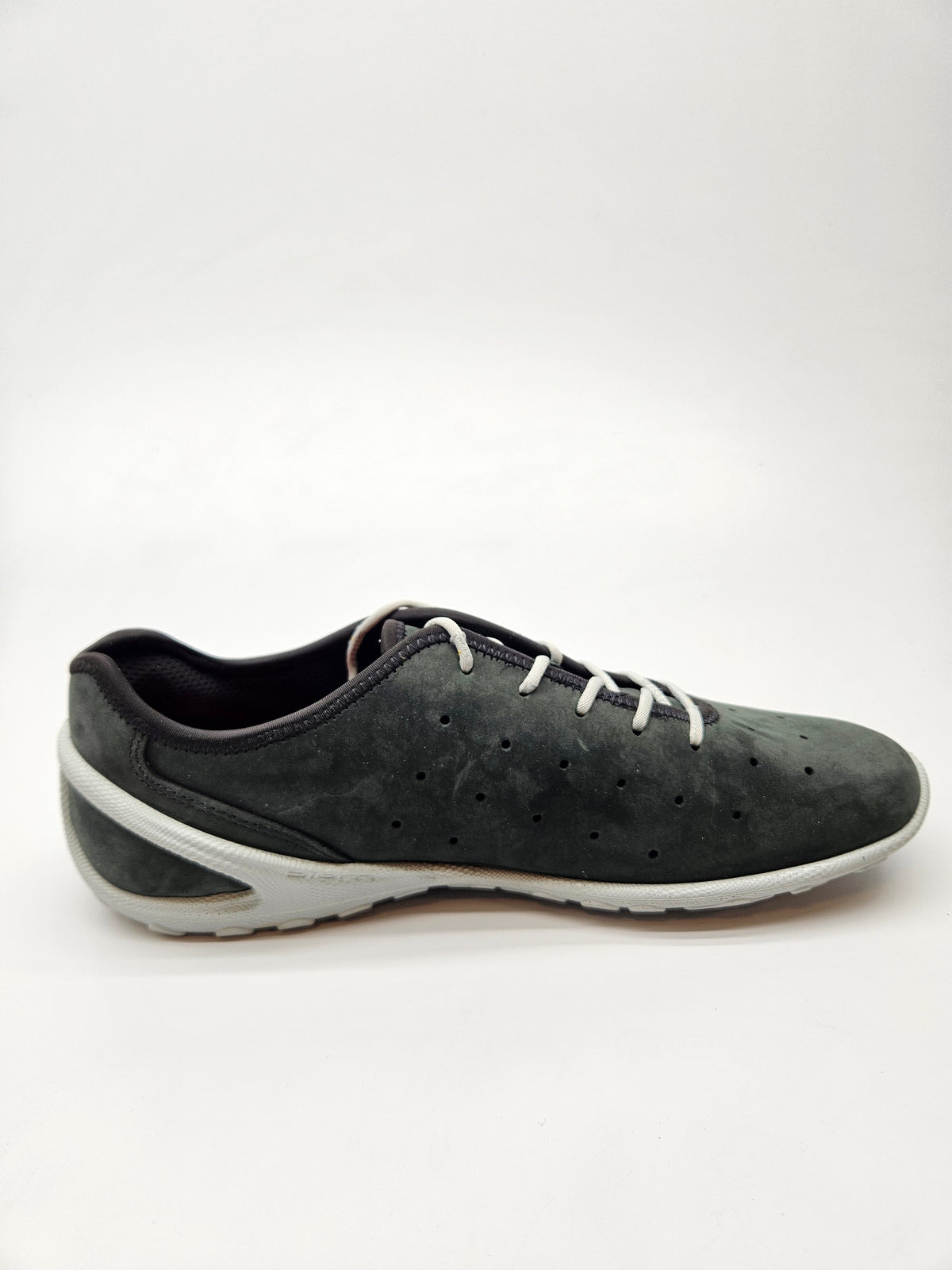 ECCO ORIGINAL KOZNI PATIKI BR 44