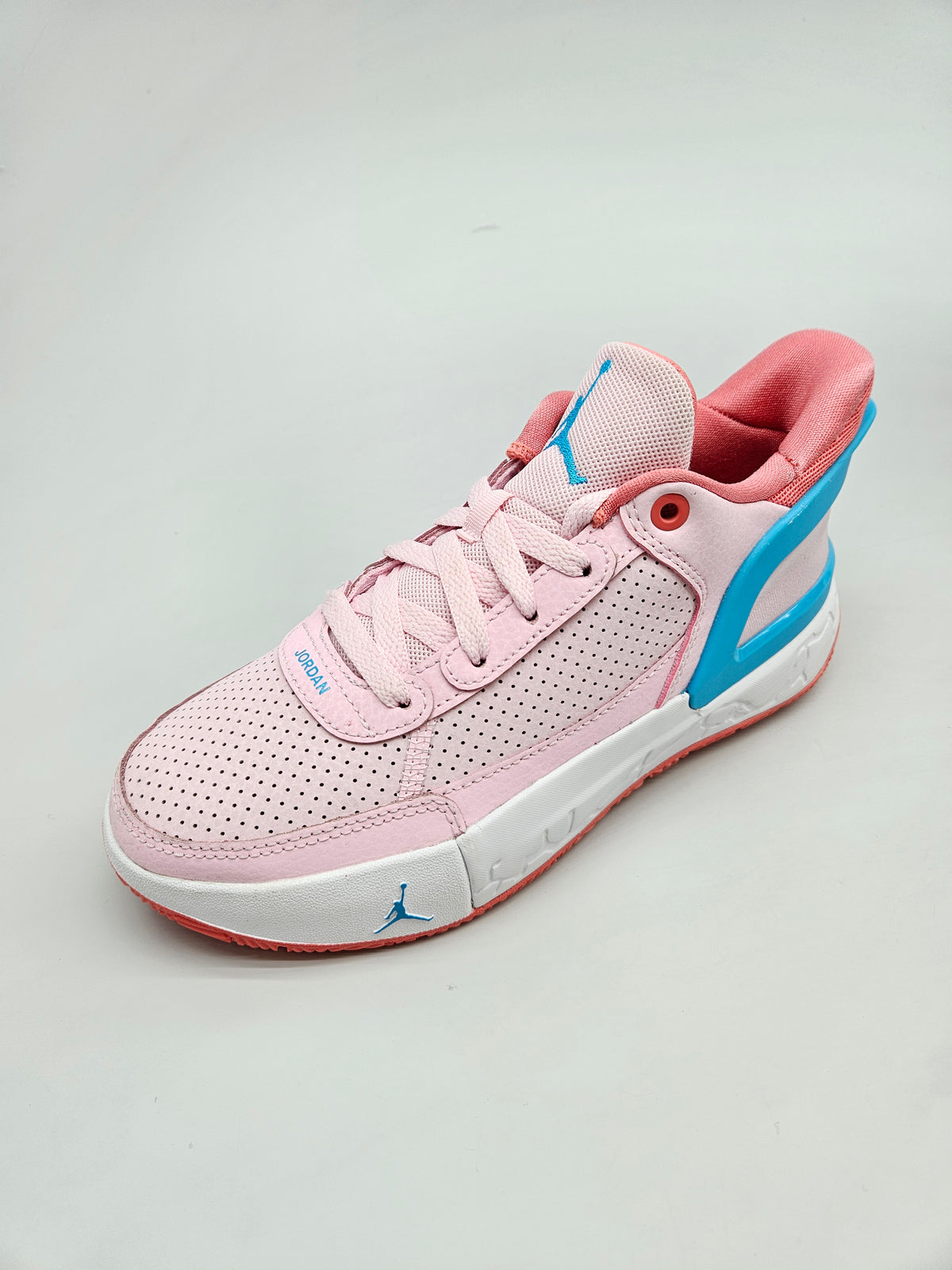NIKE JORDAN NOVI ORIGINAL PATIKI BR 36