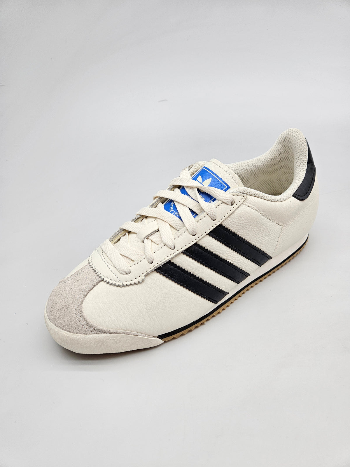 ADIDAS NOVI ORIGINAL PATIKI BR 39