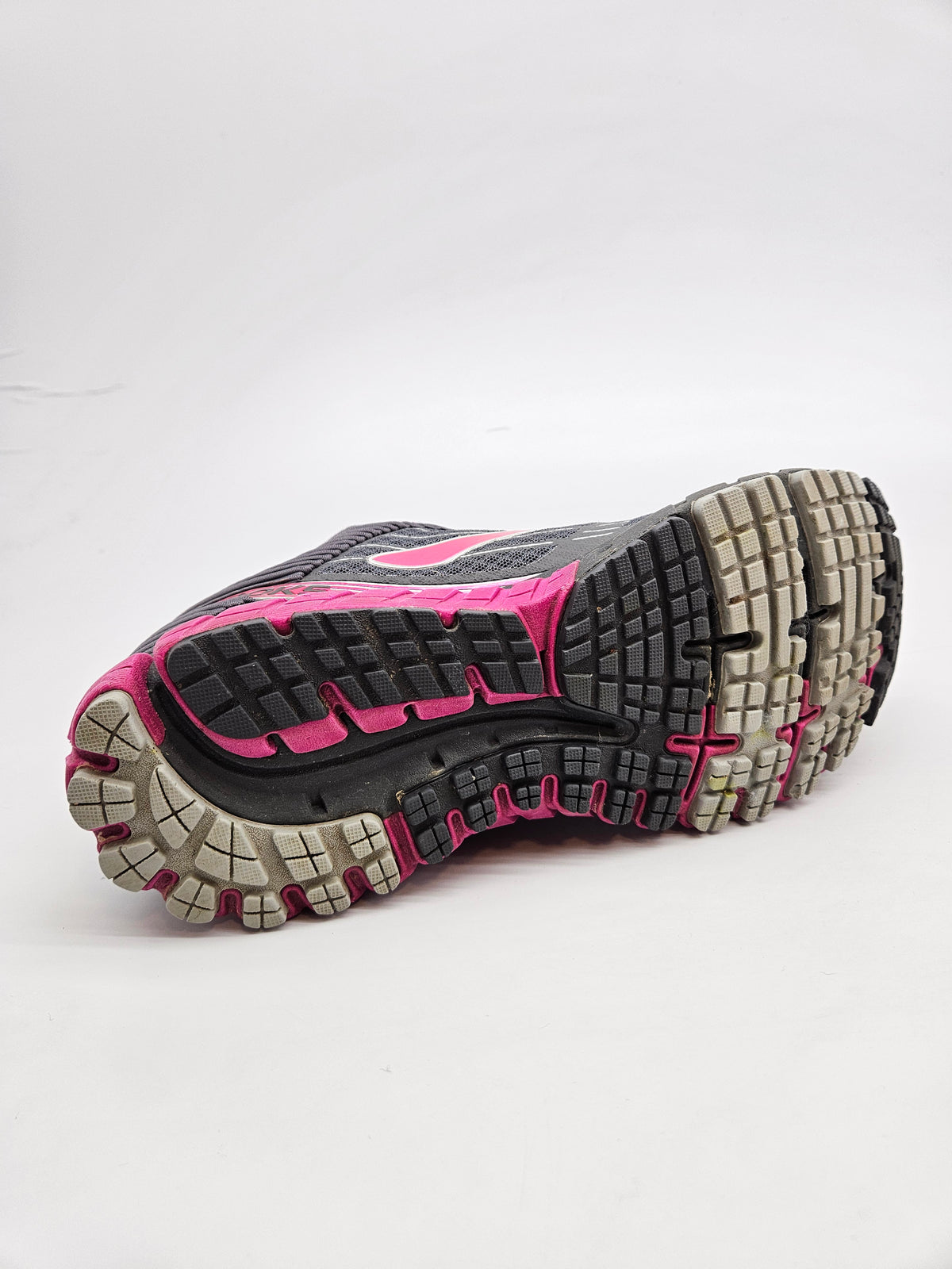 BROOKS GORETEX ORIGINAL PATIKI BR 43