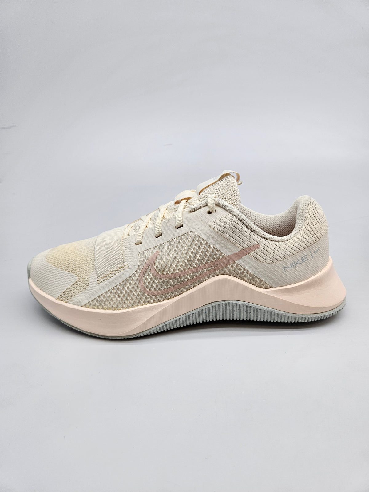 NIKE NOVI ORIGINAL PATIKI BR 40.5