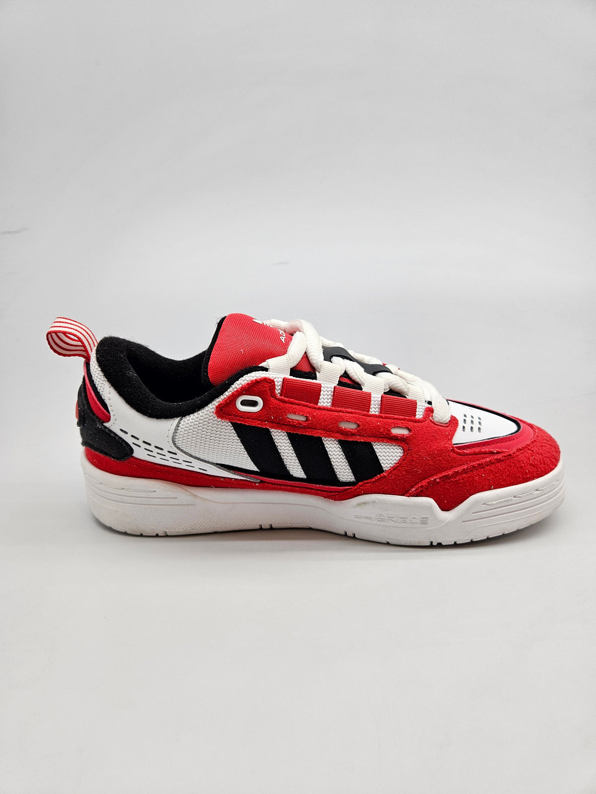 ADIDAS NOVI ORIGINAL PATIKI BR 37
