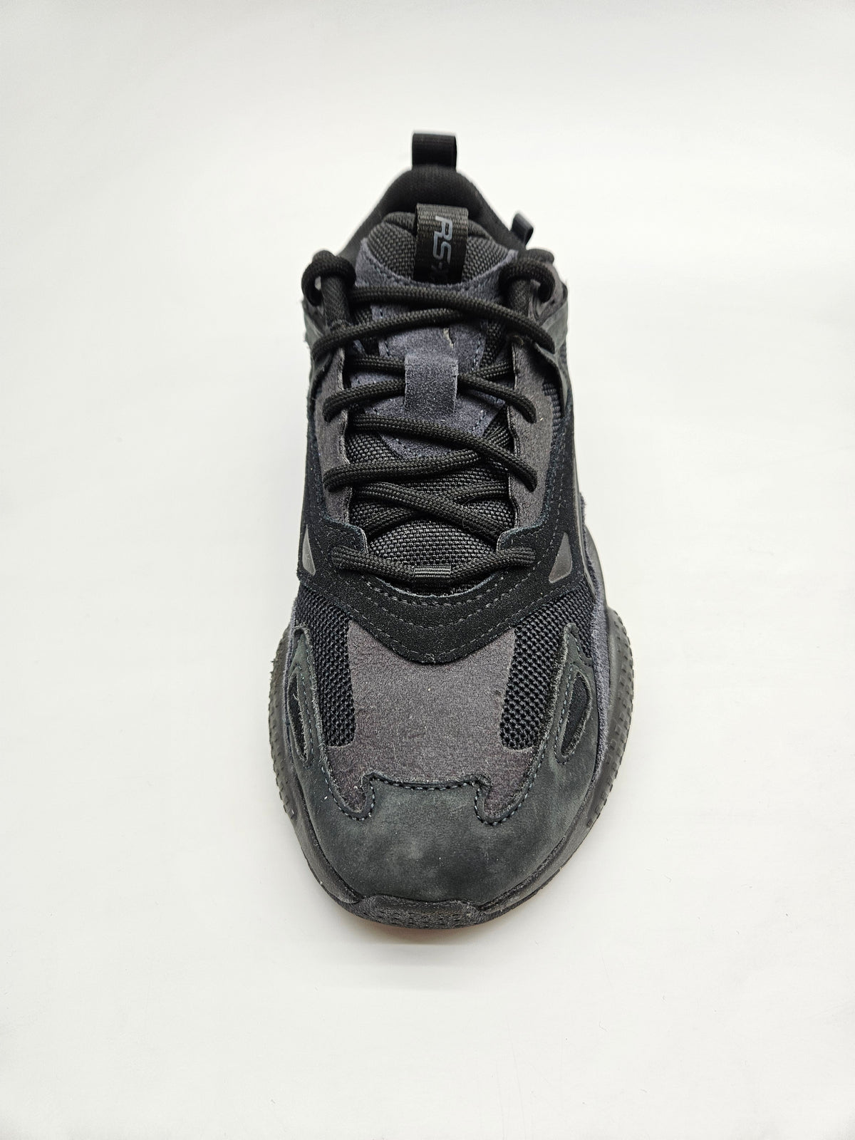 PUMA NOVI ORIGINAL PATIKI BR 40