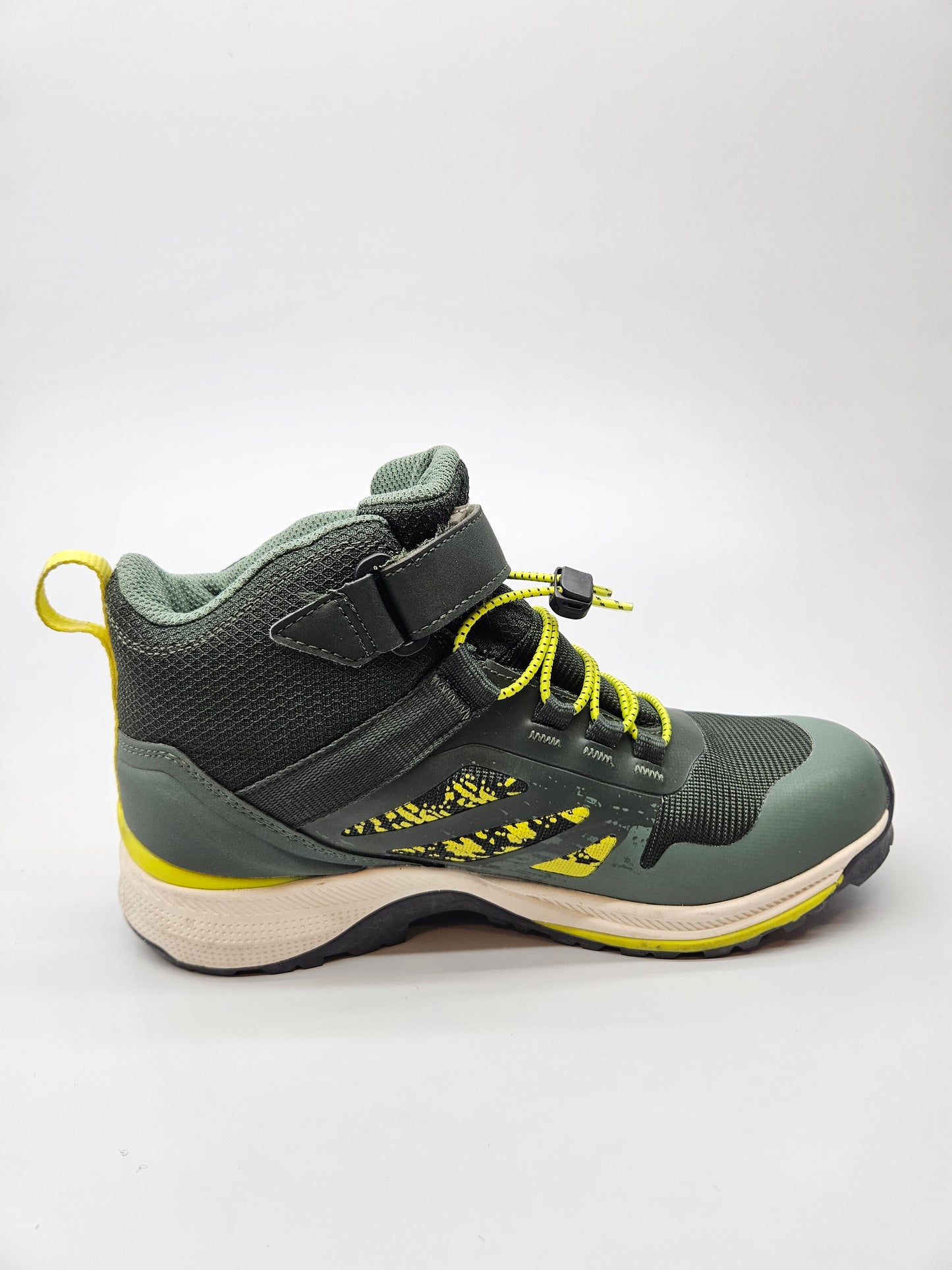 JACK WOLFSKIN ORIGINAL VODOOTPORNI CIZMI BR 37