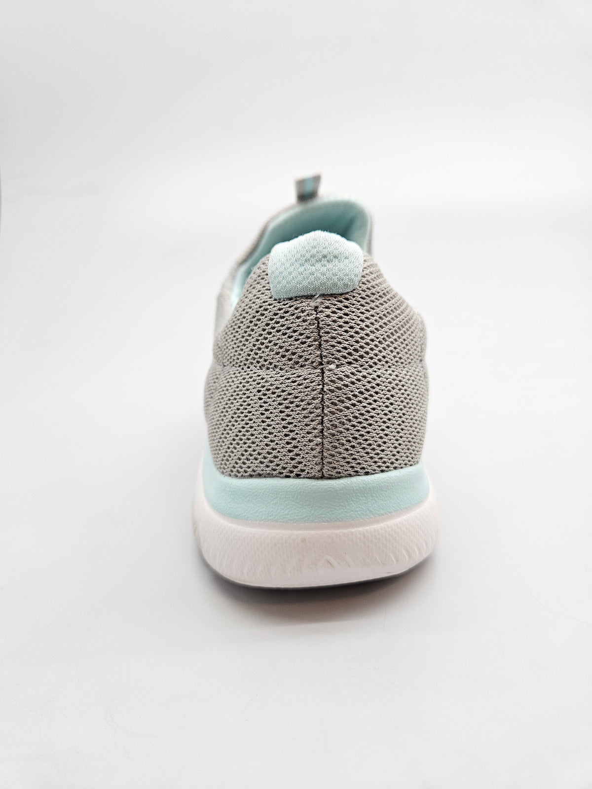 SKECHERS MEMORY ORIGINAL PATIKI 37.5