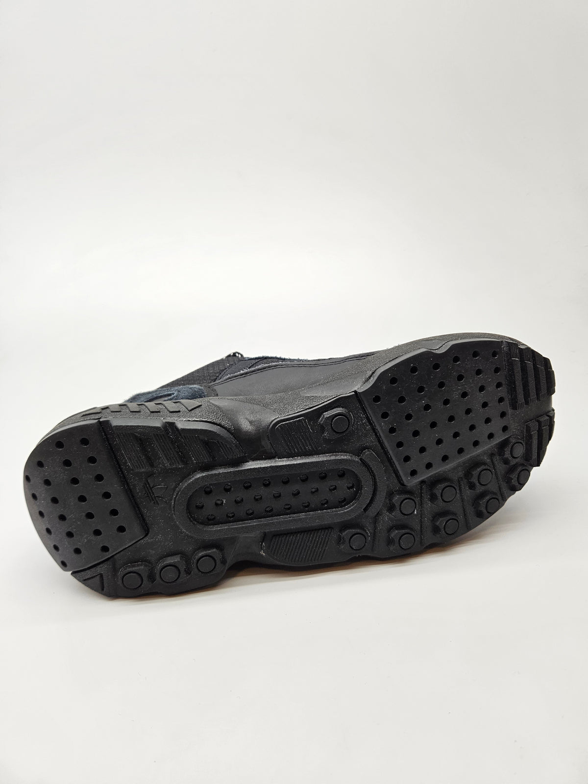 ADIDAS NOVI ORIGINAL PATIKI BR 38