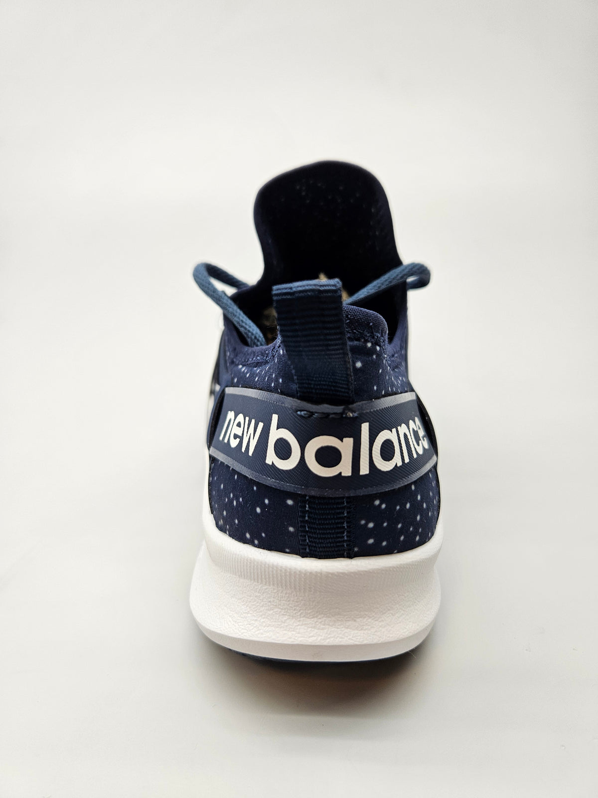 NEW BALANCE NOVI ORIGINAL PATIKI BR 41.5