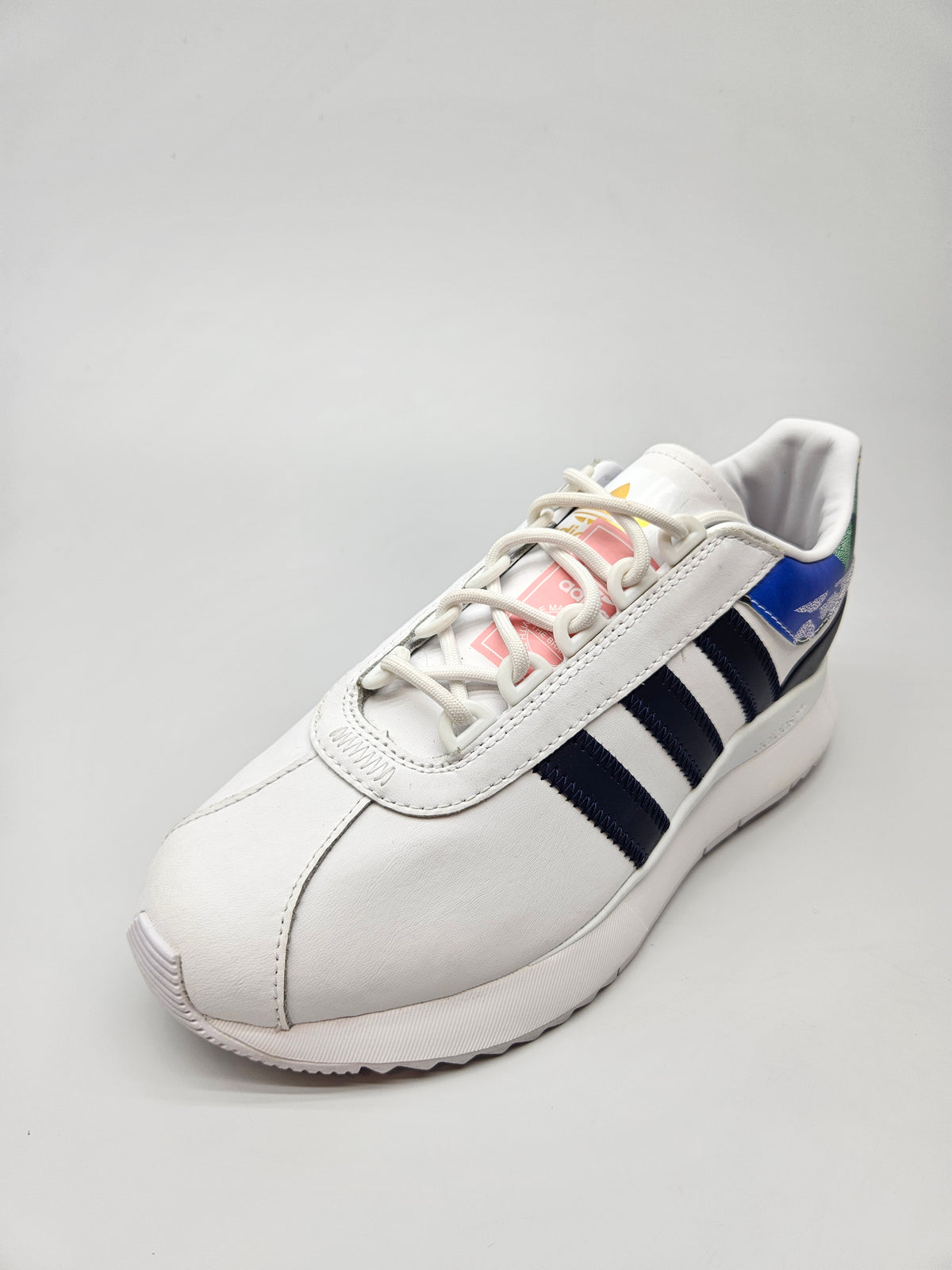 ADIDAS NOVI ORIGINAL PATIKI BR 40