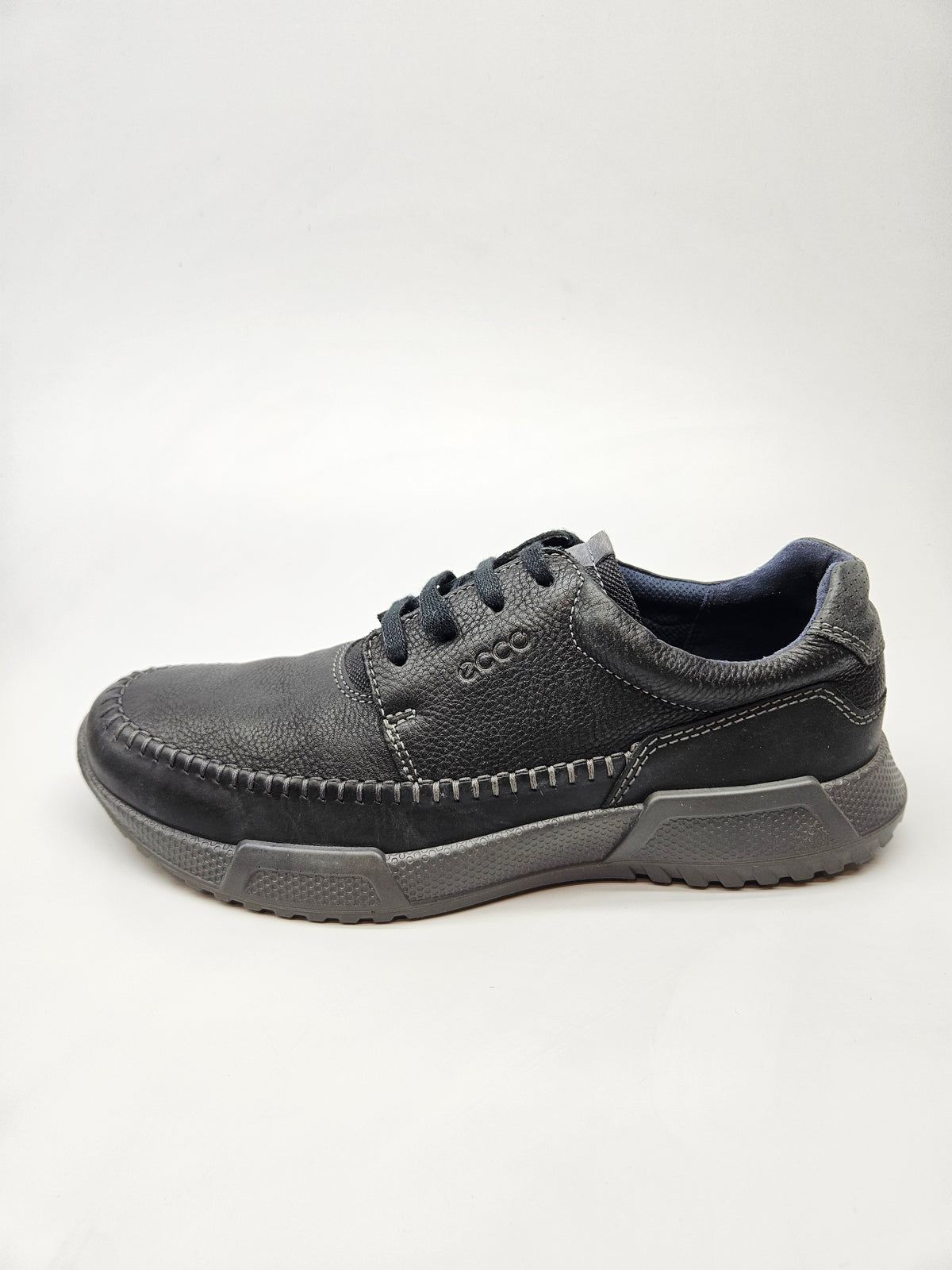 ECCO ORIGINAL KOZNI PATIKI BR 42