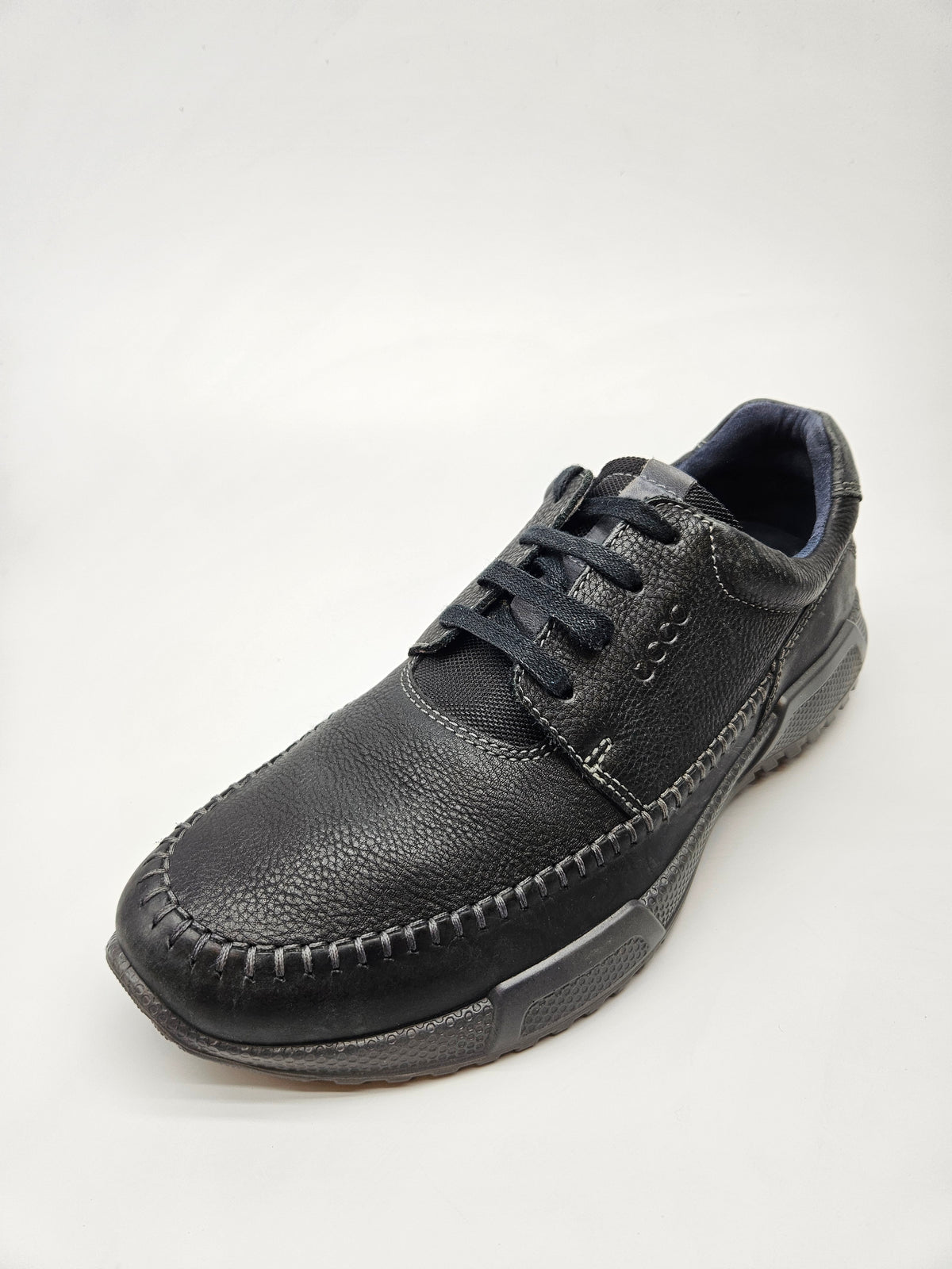 ECCO ORIGINAL KOZNI PATIKI BR 42
