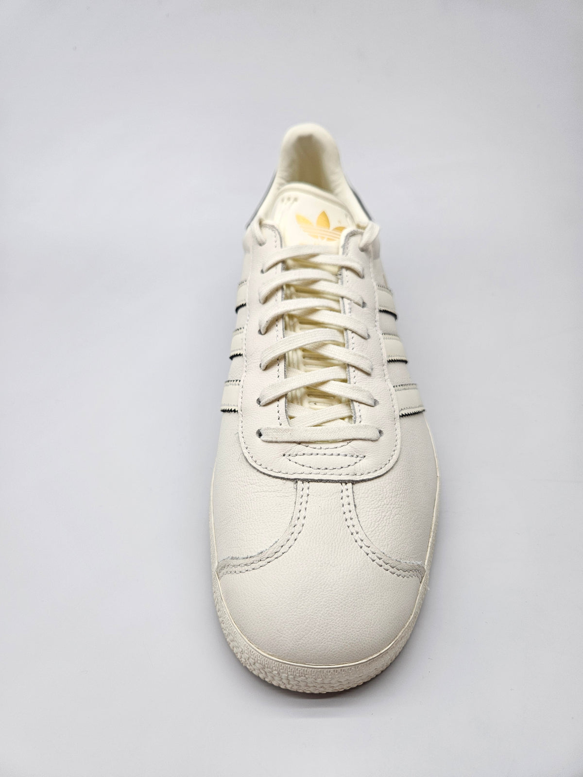 ADIDAS NOVI ORIGINAL PATIKI BR 44.5