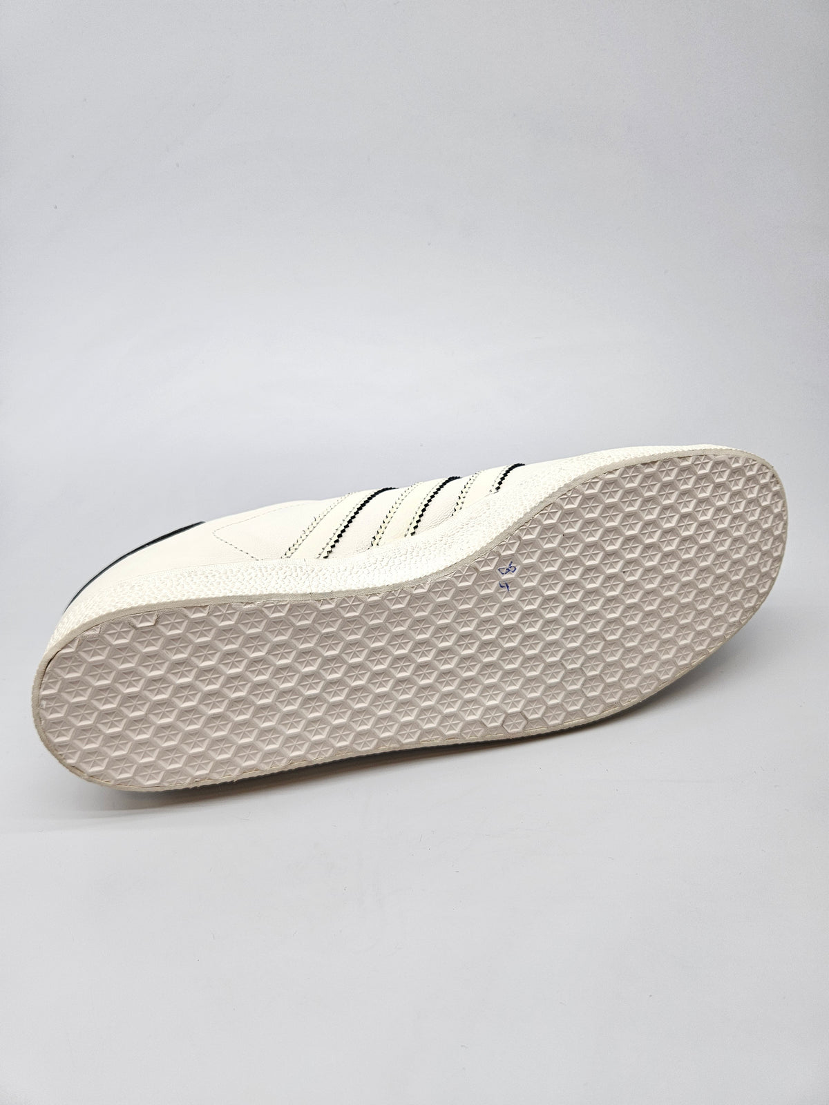 ADIDAS NOVI ORIGINAL PATIKI BR 44.5